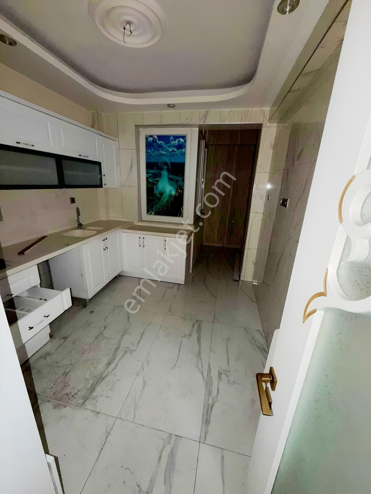 Fetanet Emlaktan İstasyon Caddesinde Yapılı 4+1 Odalı — fotoğraf 33