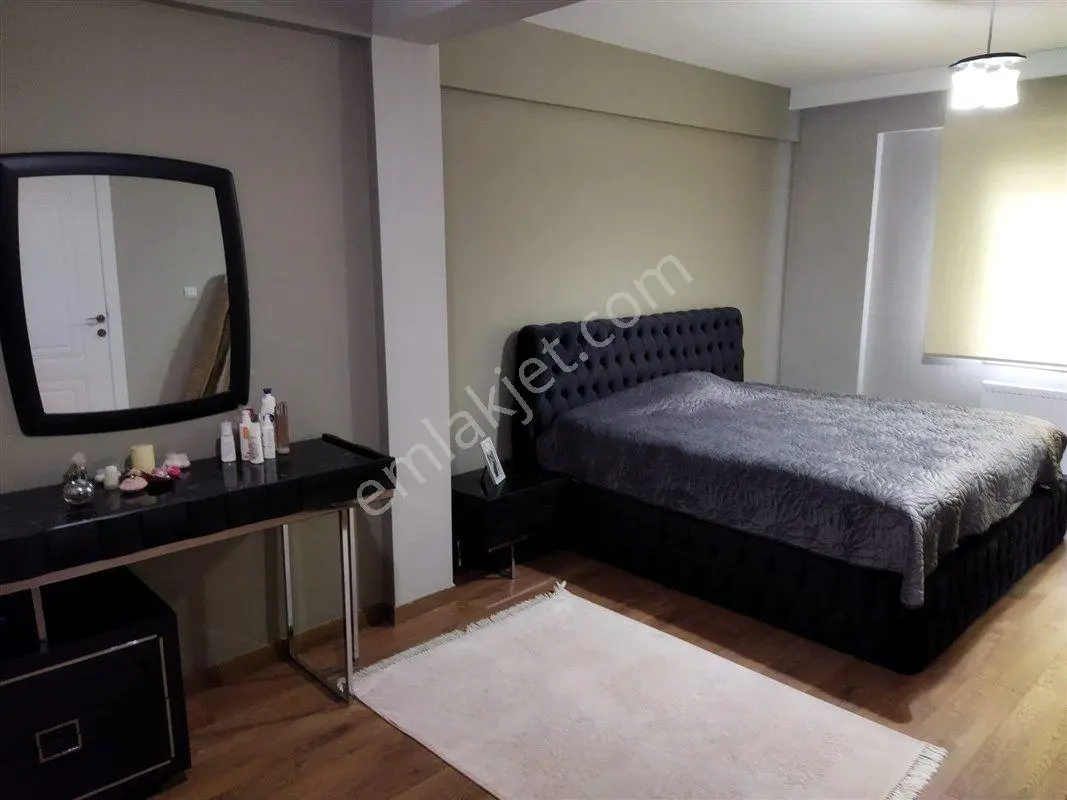 Mudanya Bademli'de 620 M2 Bahçeli Deniz Manzaralı Satılık Villa — fotoğraf 8
