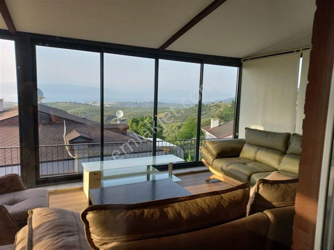 Mudanya Bademli'de 620 M2 Bahçeli Deniz Manzaralı Satılık Villa — fotoğraf 10