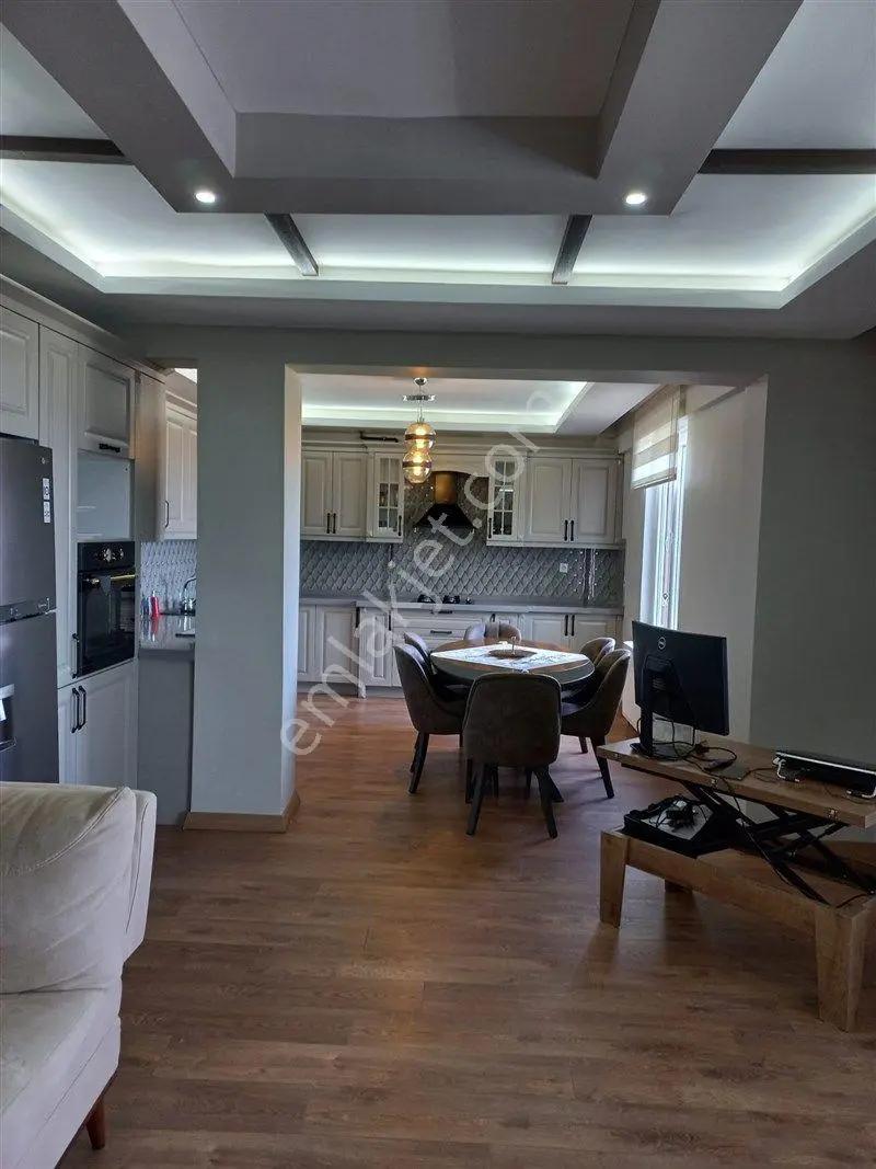 Mudanya Bademli'de 620 M2 Bahçeli Deniz Manzaralı Satılık Villa — fotoğraf 23