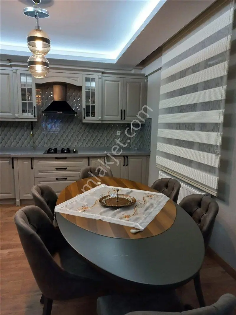 Mudanya Bademli'de 620 M2 Bahçeli Deniz Manzaralı Satılık Villa — fotoğraf 27