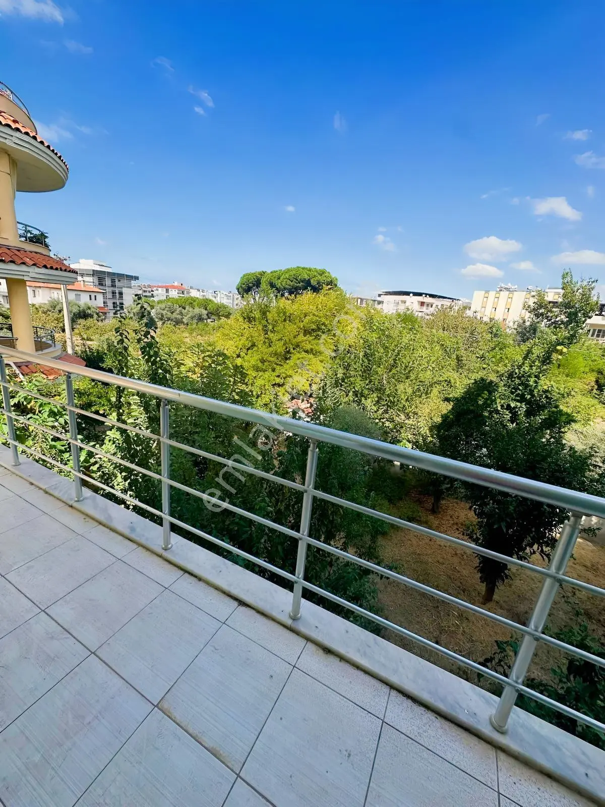 Güzelçamlı'da 3 + 1 Odalı Kapalı Mutfaklı Satılık Daıre — fotoğraf 30