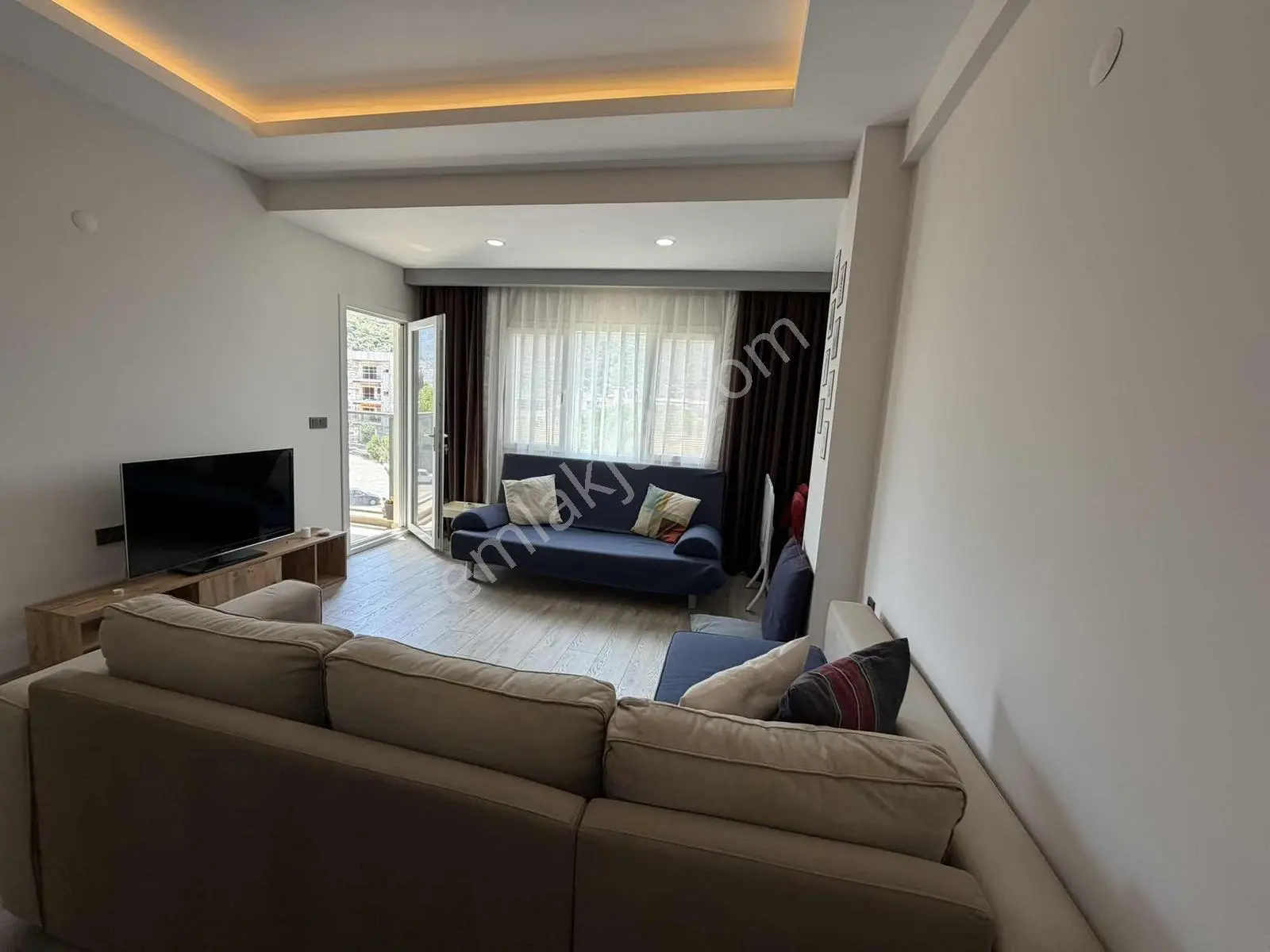 Hsn Emlak'tan Güzelçamlıda Satılık Full Eşyalı Daire — fotoğraf 3