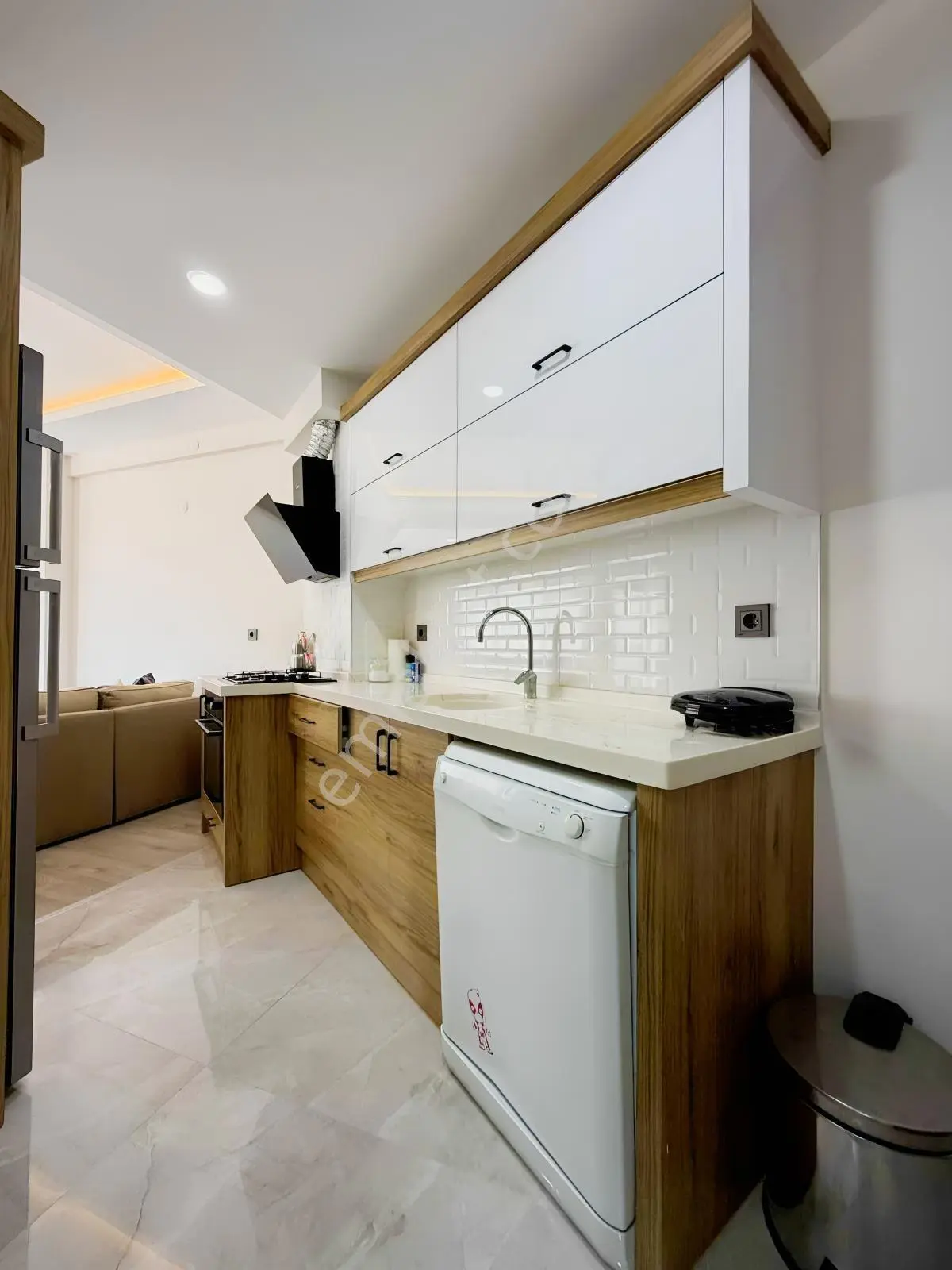 Hsn Emlak'tan Güzelçamlıda Satılık Full Eşyalı Daire — fotoğraf 12