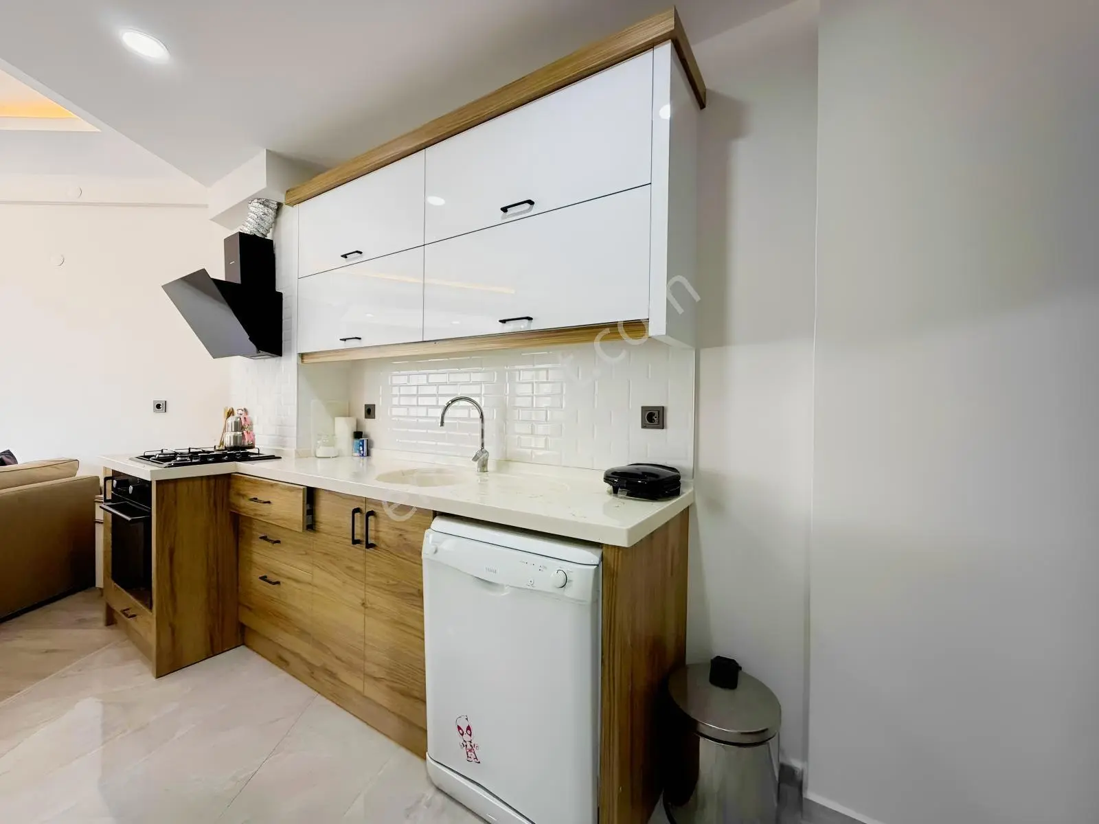 Hsn Emlak'tan Güzelçamlıda Satılık Full Eşyalı Daire — fotoğraf 13