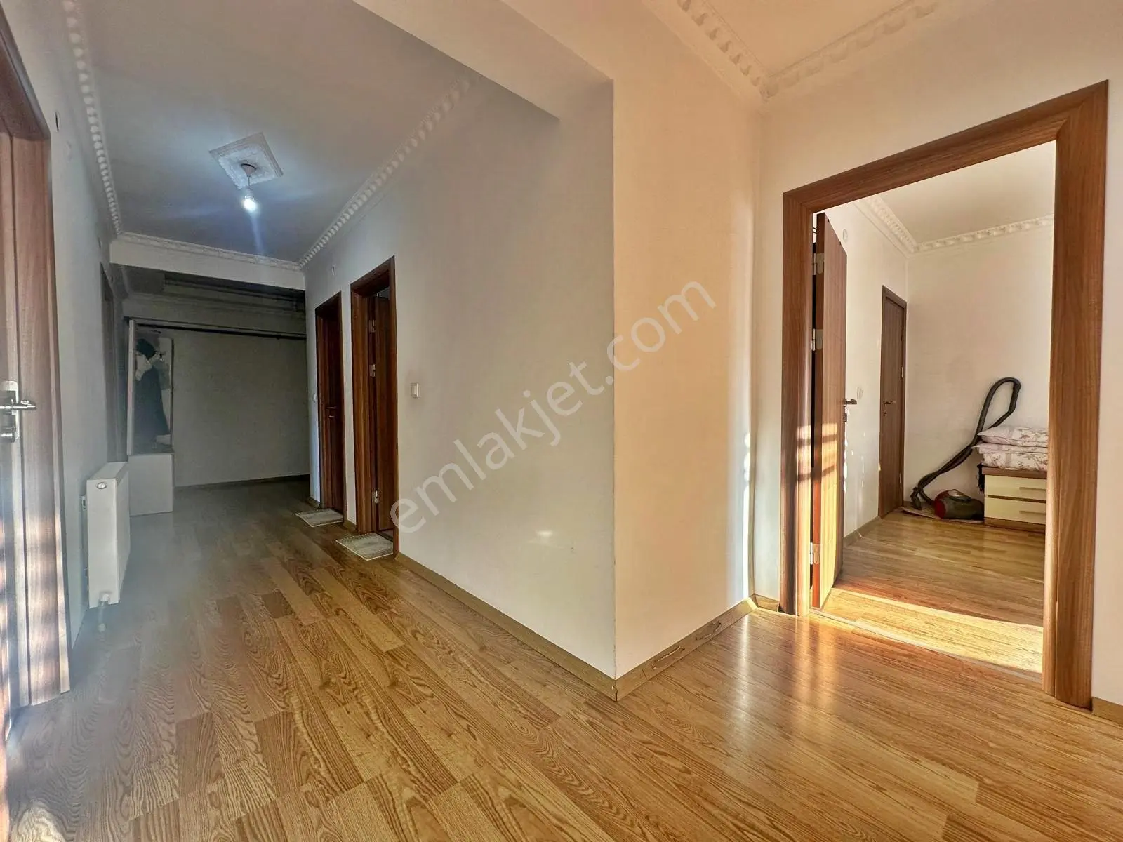 Rota'dan Mükemmel Bulvar Yakını Teras Balkonlu Asansörlü 3+1 — fotoğraf 28