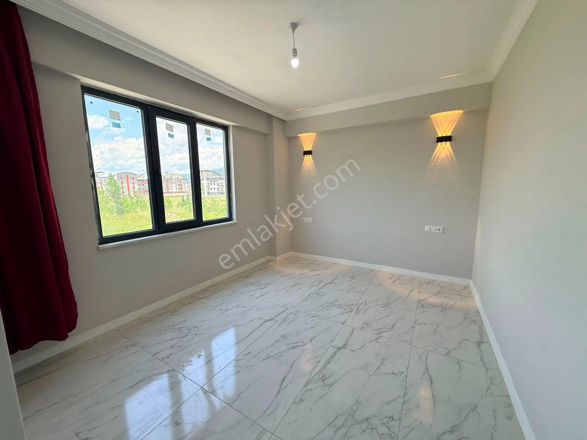 İncirli Mahallesinde Eğilmezler İnşaattan Satılık Sıfır 3+1 Lüks Daire — fotoğraf 2
