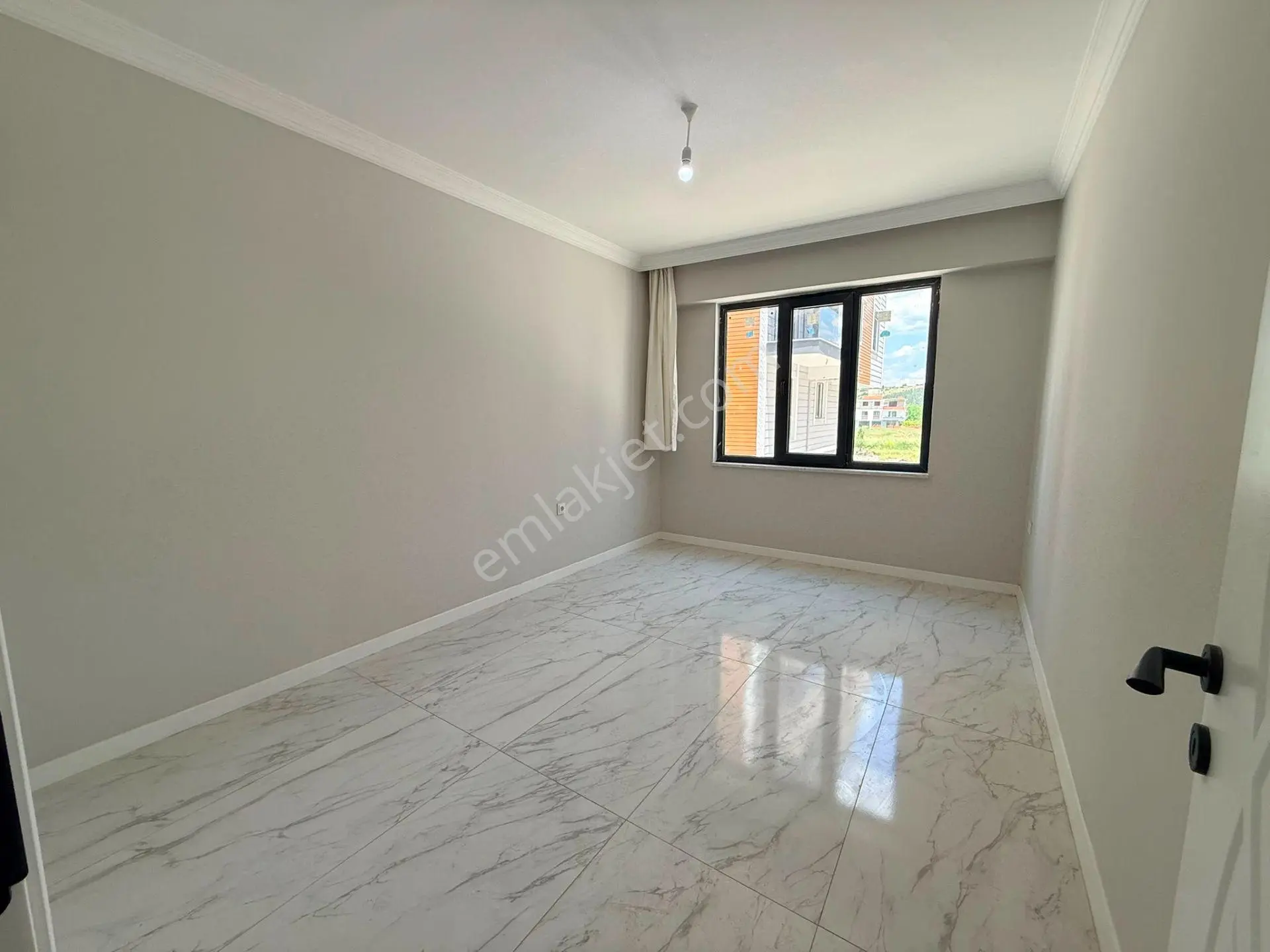 İncirli Mahallesinde Eğilmezler İnşaattan Satılık Sıfır 3+1 Lüks Daire — fotoğraf 10