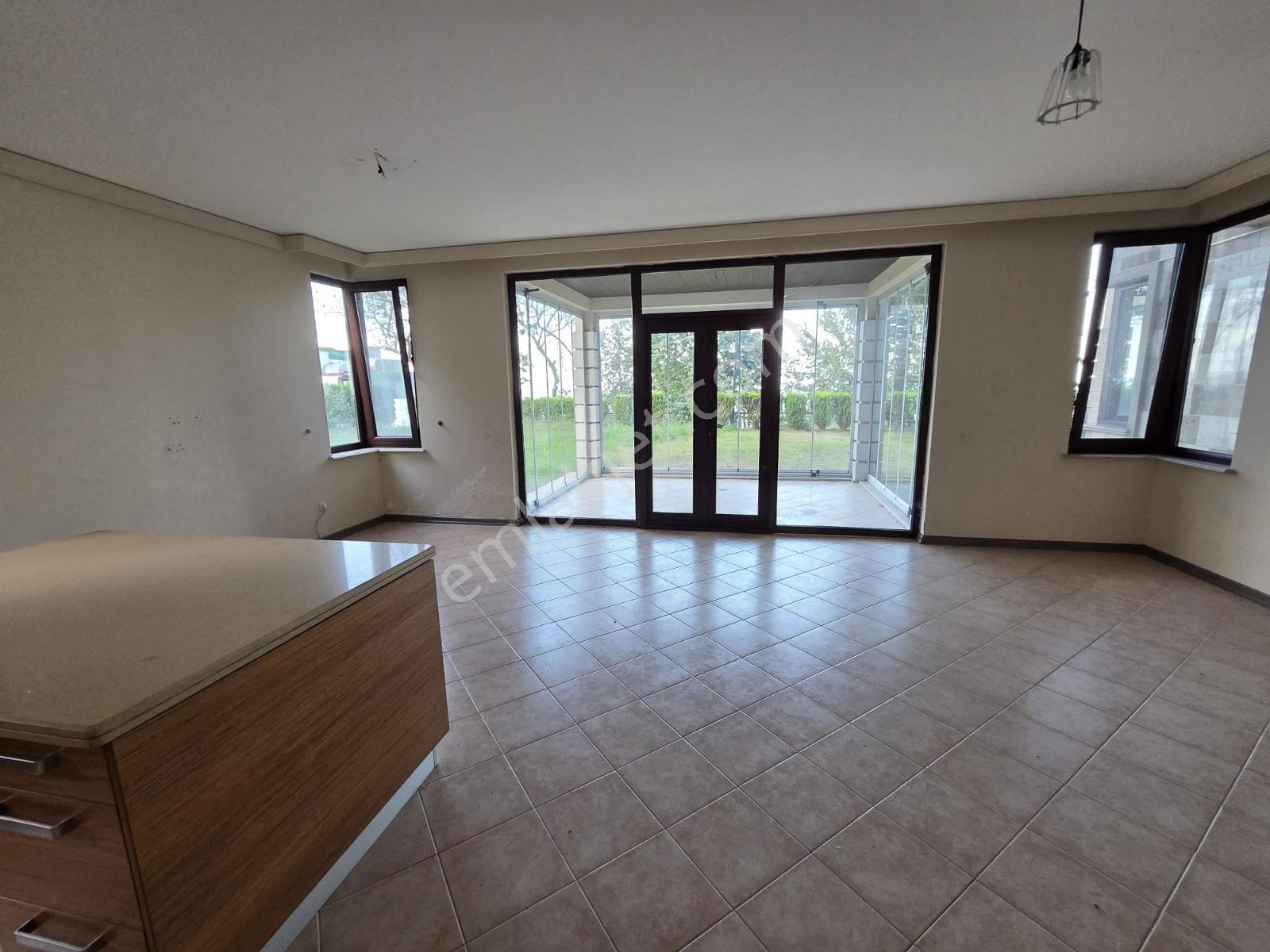 Trabzon Yalıncak Park Evleri 2 Sitesinde Fourleks 5+2 Villa — fotoğraf 9