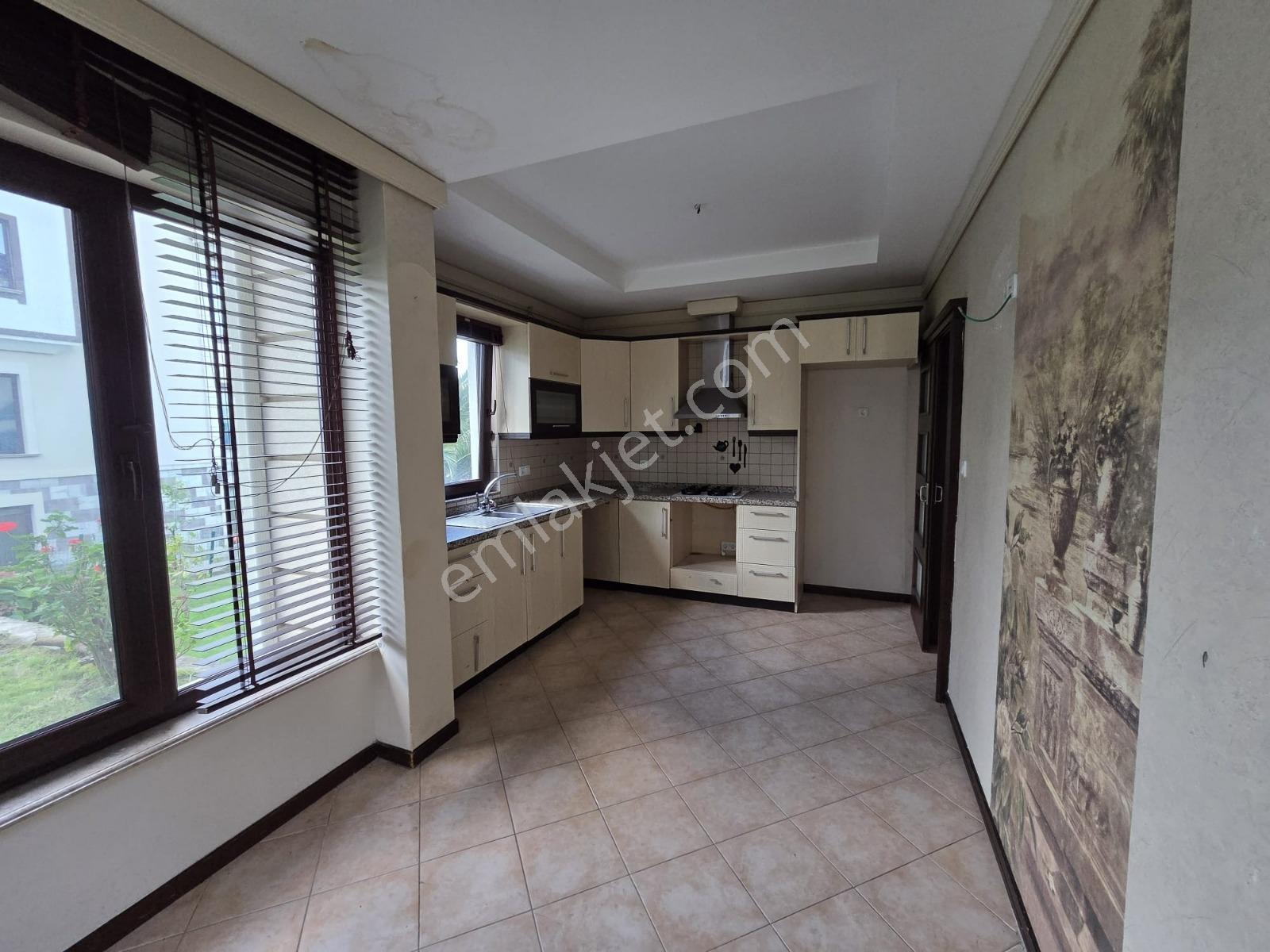 Trabzon Yalıncak Park Evleri 2 Sitesinde Fourleks 5+2 Villa — fotoğraf 28
