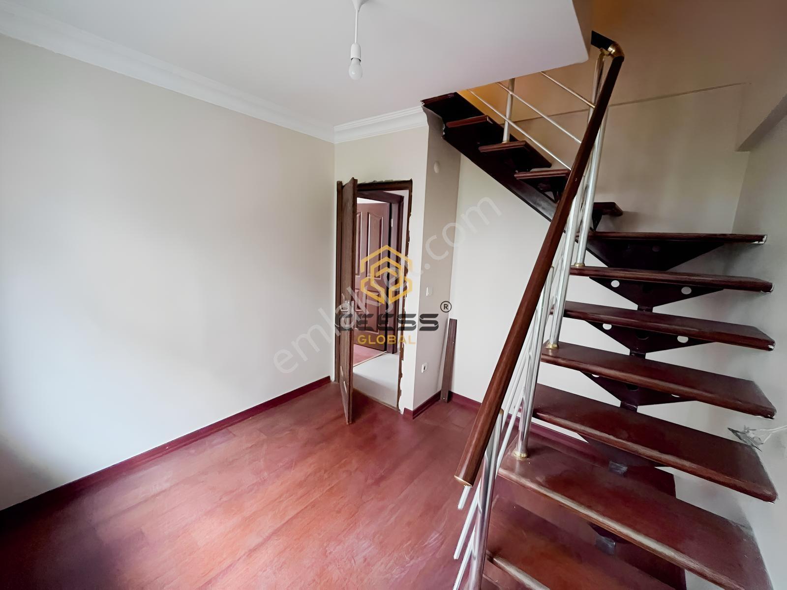 Galata Deresi Caddesinde, Aydınlık 5+1 Satılık Dubleks Daire — fotoğraf 14