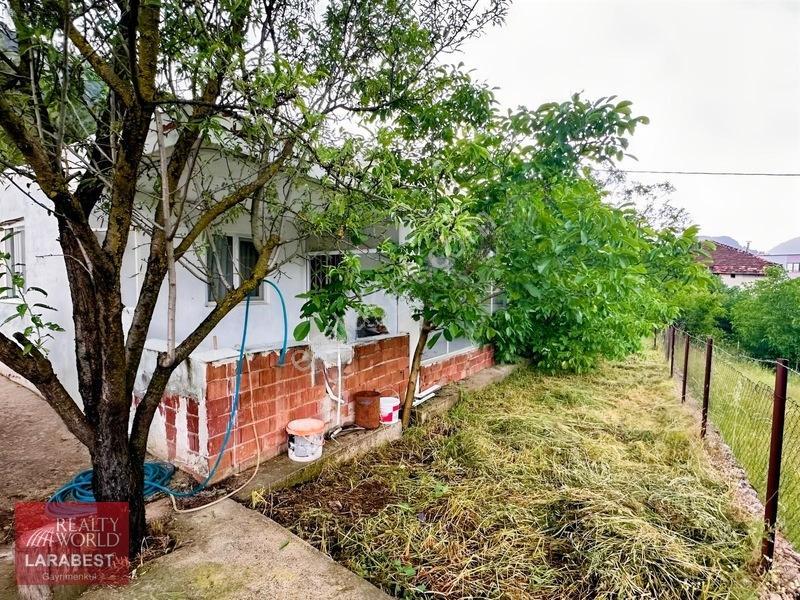 Bucak Beşkonak'ta Doğayla İç İçe Satılık 1666 M² Tarla Ve 1+1 Ev — fotoğraf 14