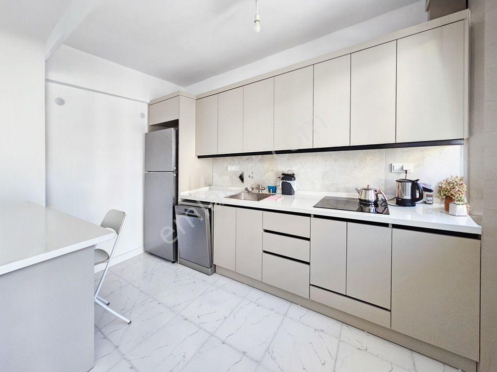 Goldhouse Dan Satılık Taşyaka Da Avm Yakını, Yenilenmiş 3+1 Ve Ekstra Stüdyo Daire Avantajı! — fotoğraf 5