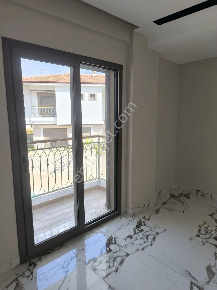 Hsn Emlaktan Guzelcamda Satılık Geniş Villa — fotoğraf 18