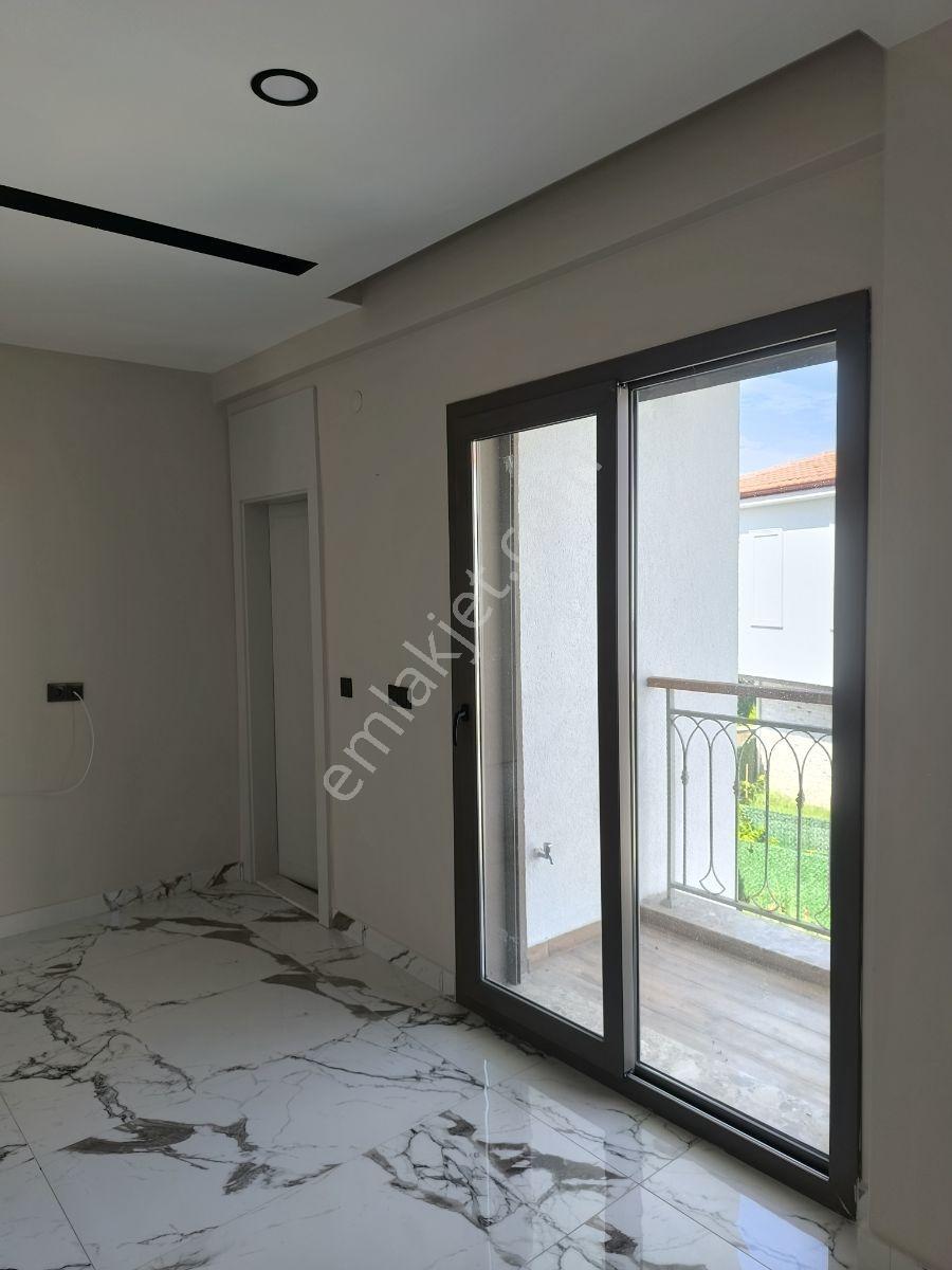 Hsn Emlaktan Guzelcamda Satılık Geniş Villa — fotoğraf 19