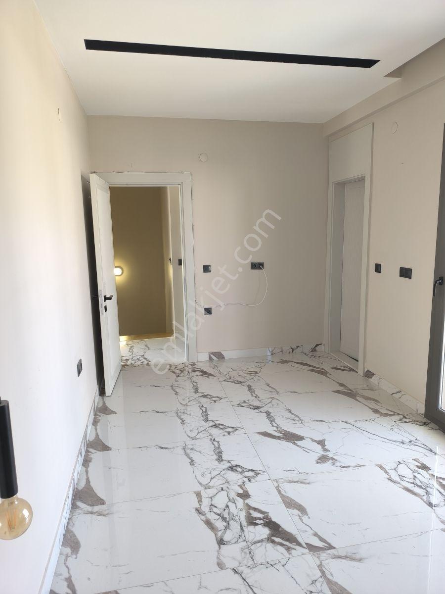 Hsn Emlaktan Guzelcamda Satılık Geniş Villa — fotoğraf 20