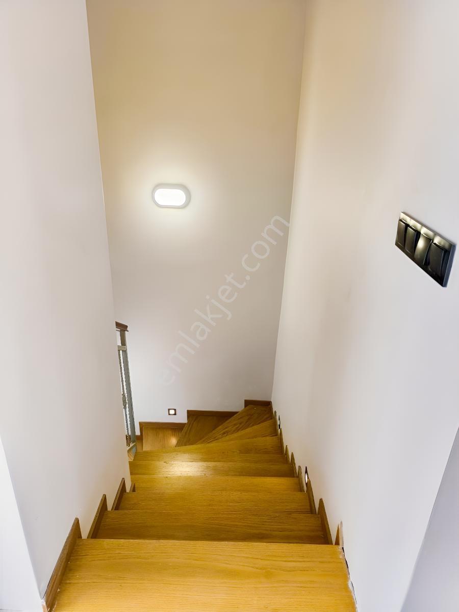 Hsn Emlaktan Guzelcamda Satılık Geniş Villa — fotoğraf 27