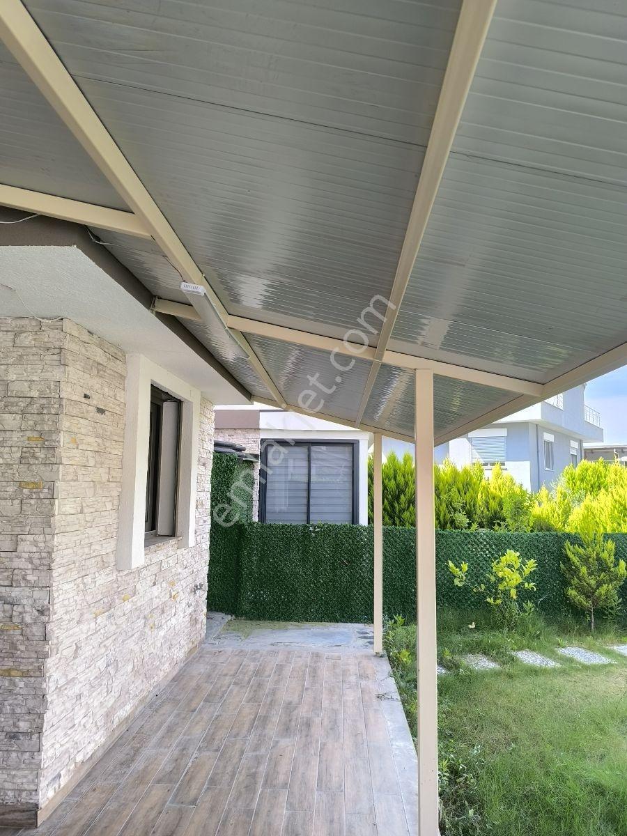 Hsn Emlaktan Guzelcamda Satılık Geniş Villa — fotoğraf 33