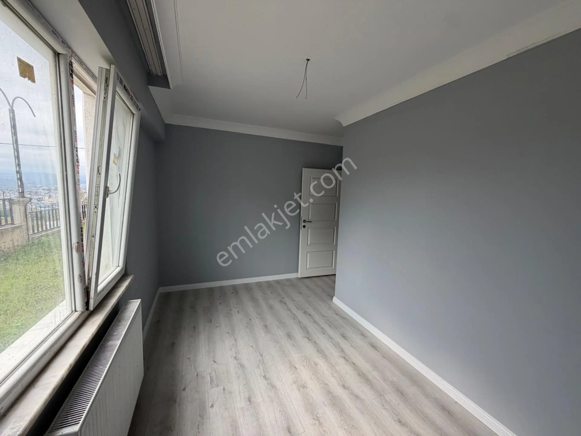 İlkadım Çatalarmut’ta Satılık İçi Yapılı Marafsız 3+1 Daire — fotoğraf 6