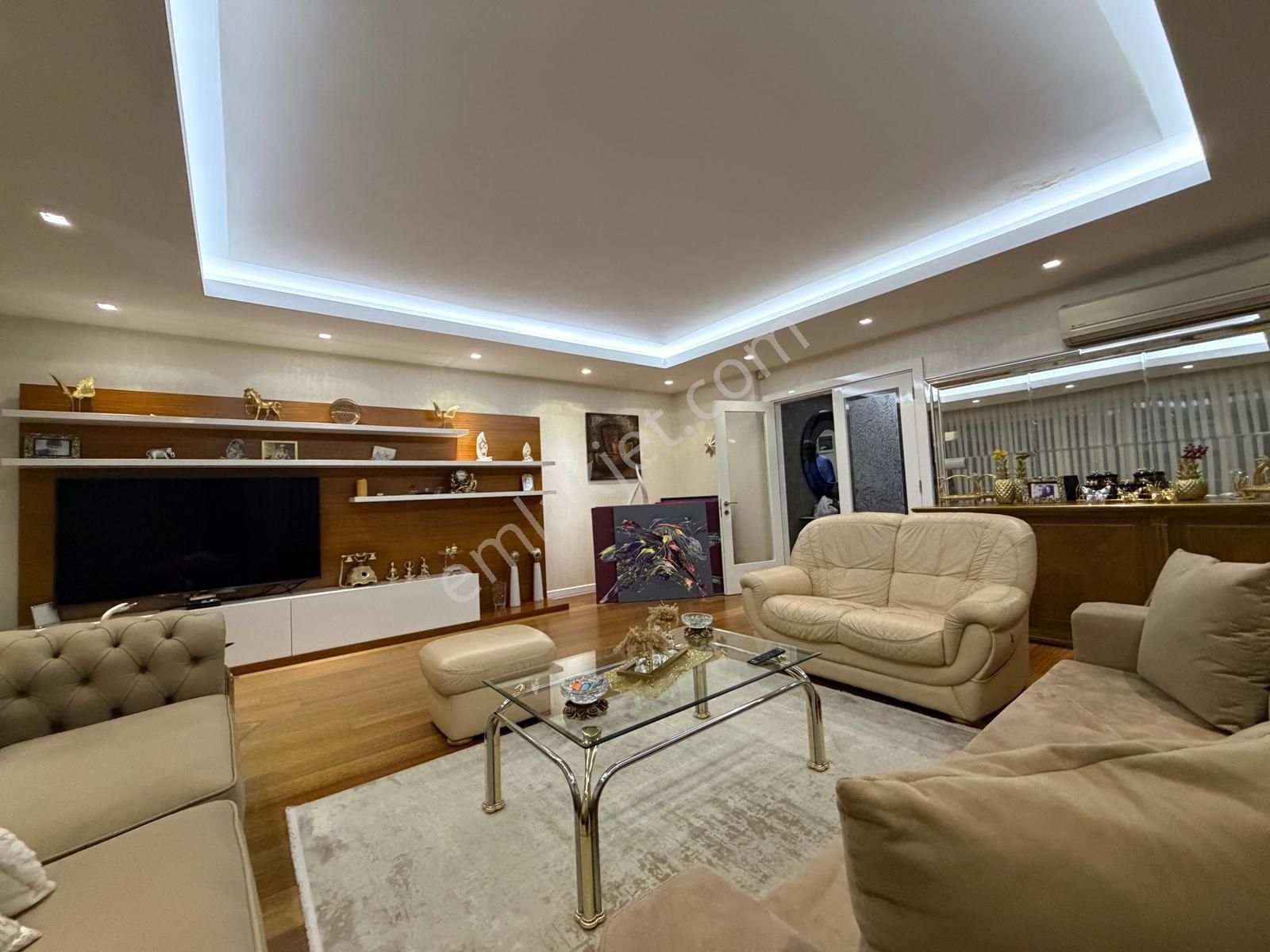 Suadiye Selvili Sk Deniz Manzaralı 250m2 Net Satılık 4+2 Dubleks — fotoğraf 5