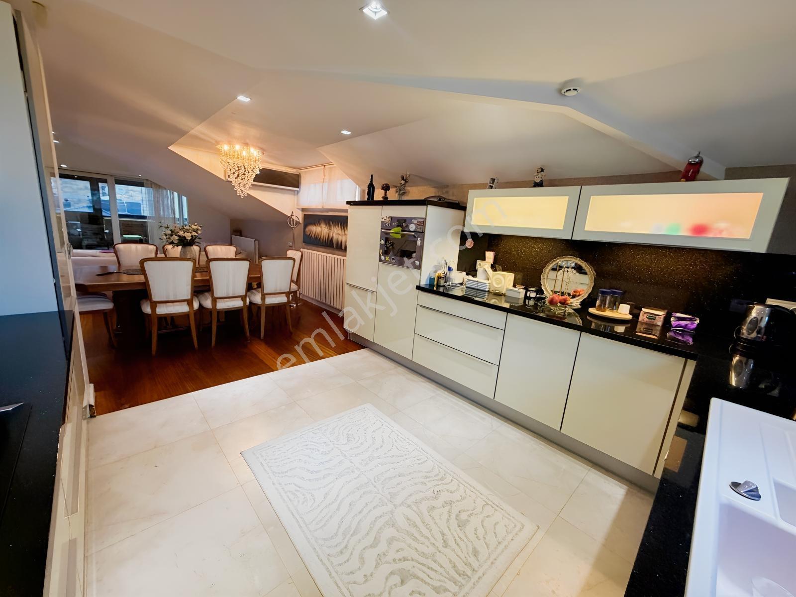 Suadiye Selvili Sk Deniz Manzaralı 250m2 Net Satılık 4+2 Dubleks — fotoğraf 25