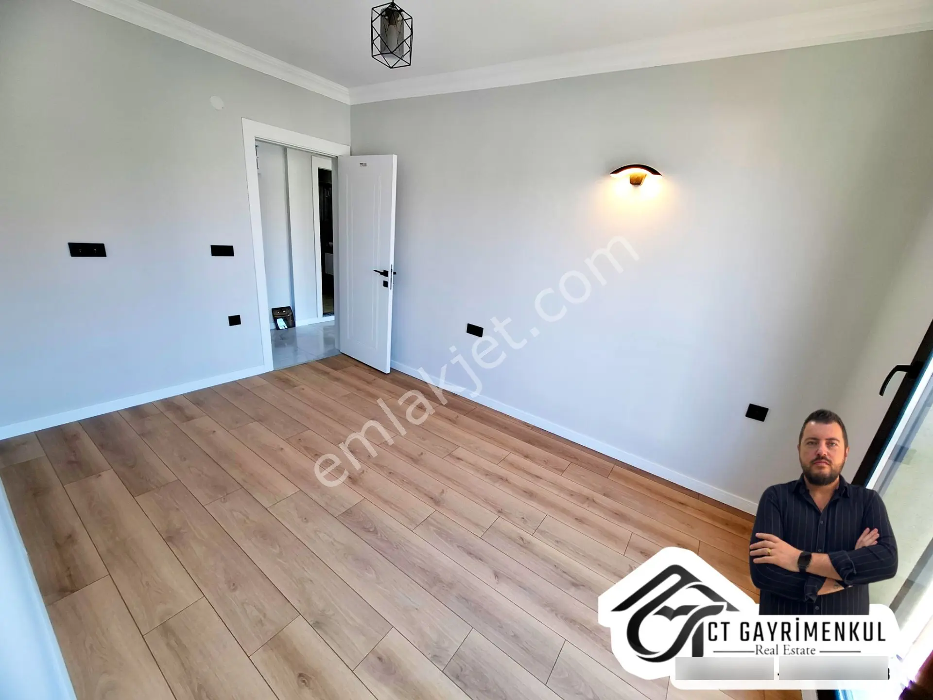 Didim'de Satılık 2+1 Sıfır Daire Ultra Lüks Ön Cephe Asansörlü ! — fotoğraf 15