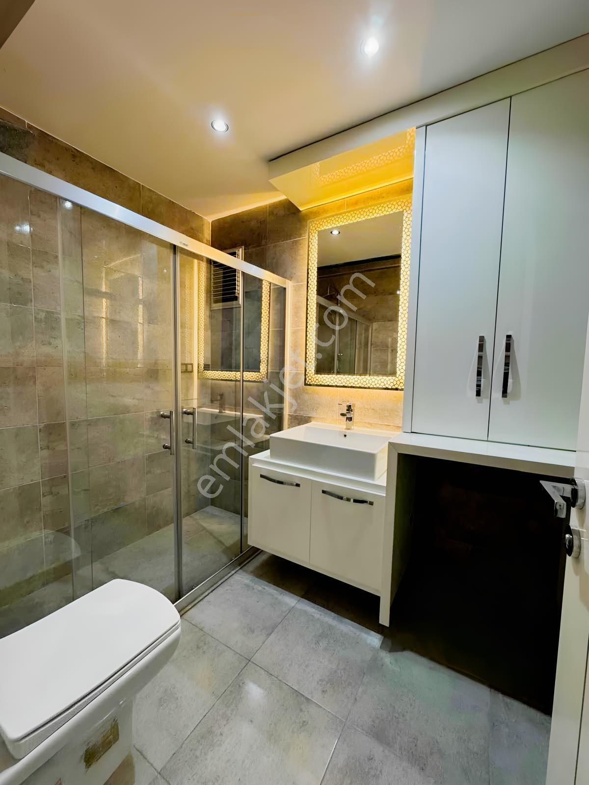 Yenişafakta Satılık 3+1 140 Lüks Daire — fotoğraf 10