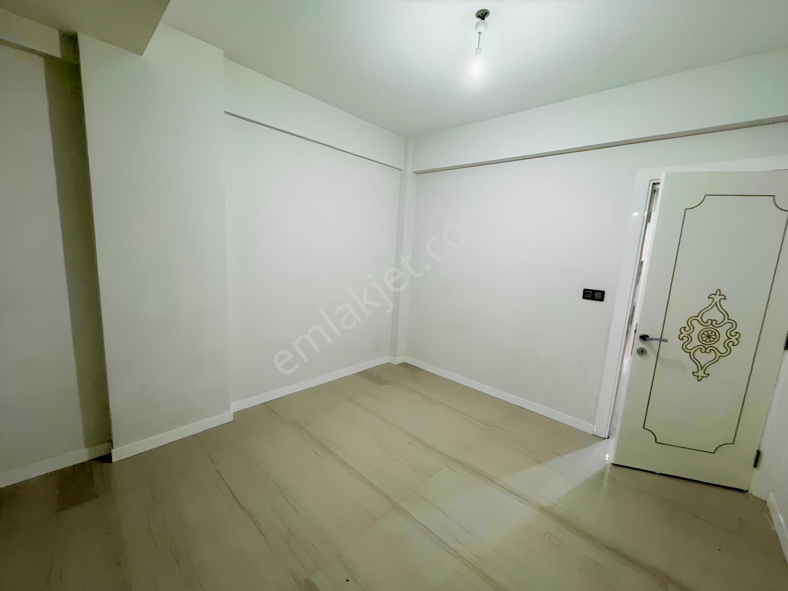 Yenişafakta Satılık 3+1 140 Lüks Daire — fotoğraf 11