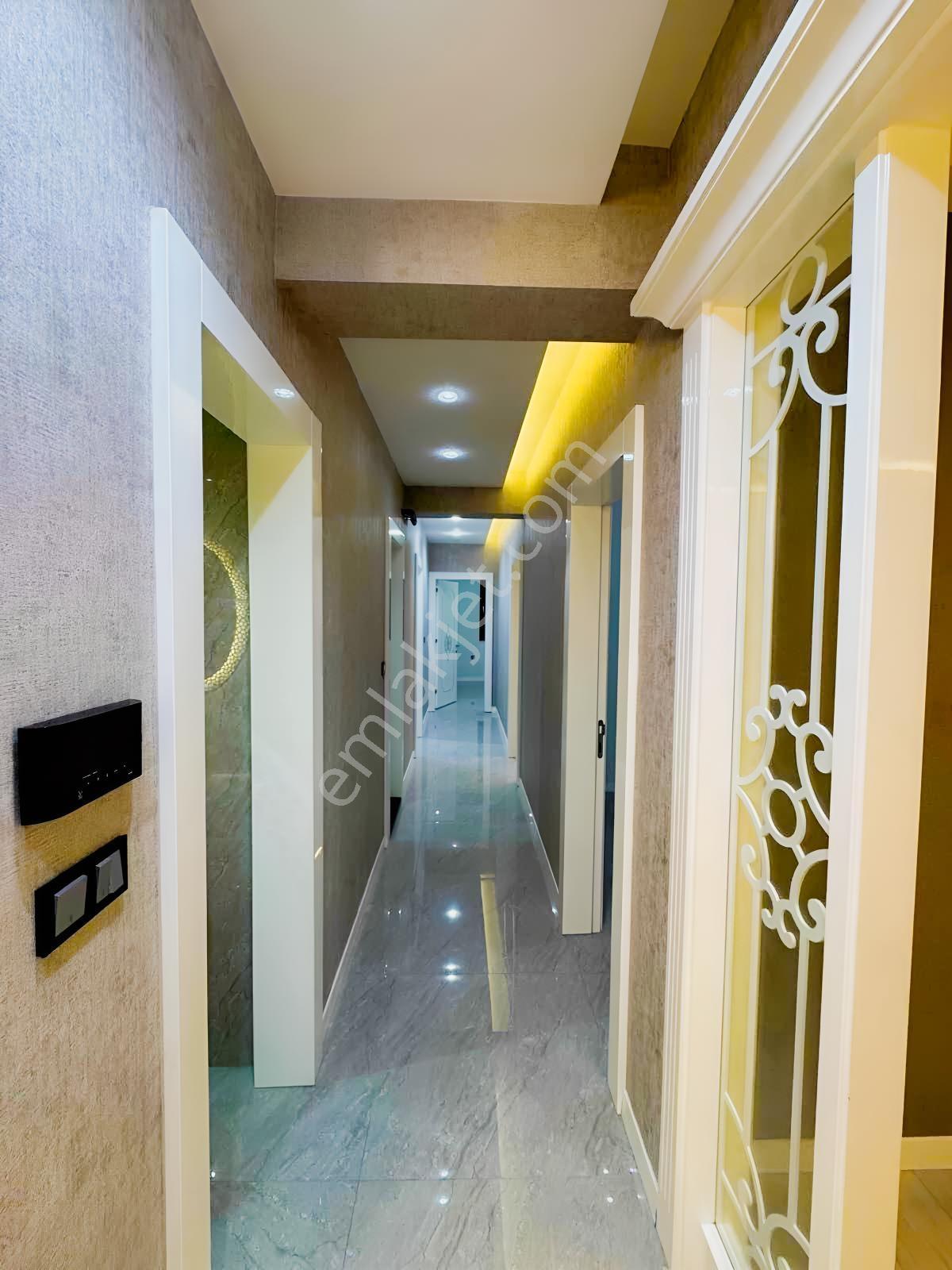 Yenişafakta Satılık 3+1 140 Lüks Daire — fotoğraf 15