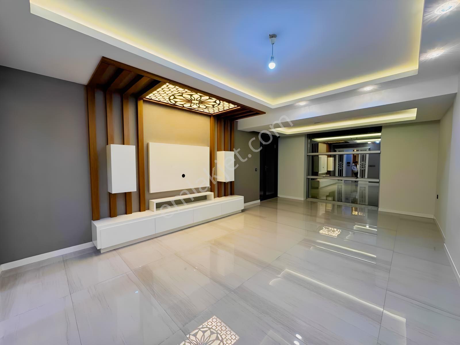 Yenişafakta Satılık 3+1 140 Lüks Daire — fotoğraf 21