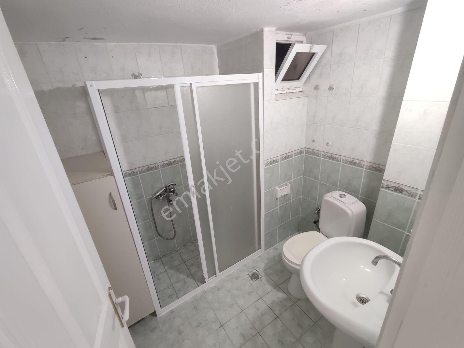 Servergazi De Satılık 3+1 Daire — fotoğraf 7