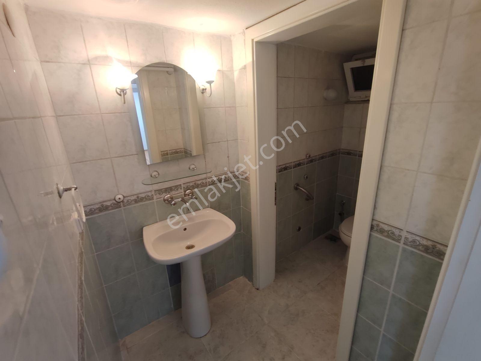 Servergazi De Satılık 3+1 Daire — fotoğraf 10