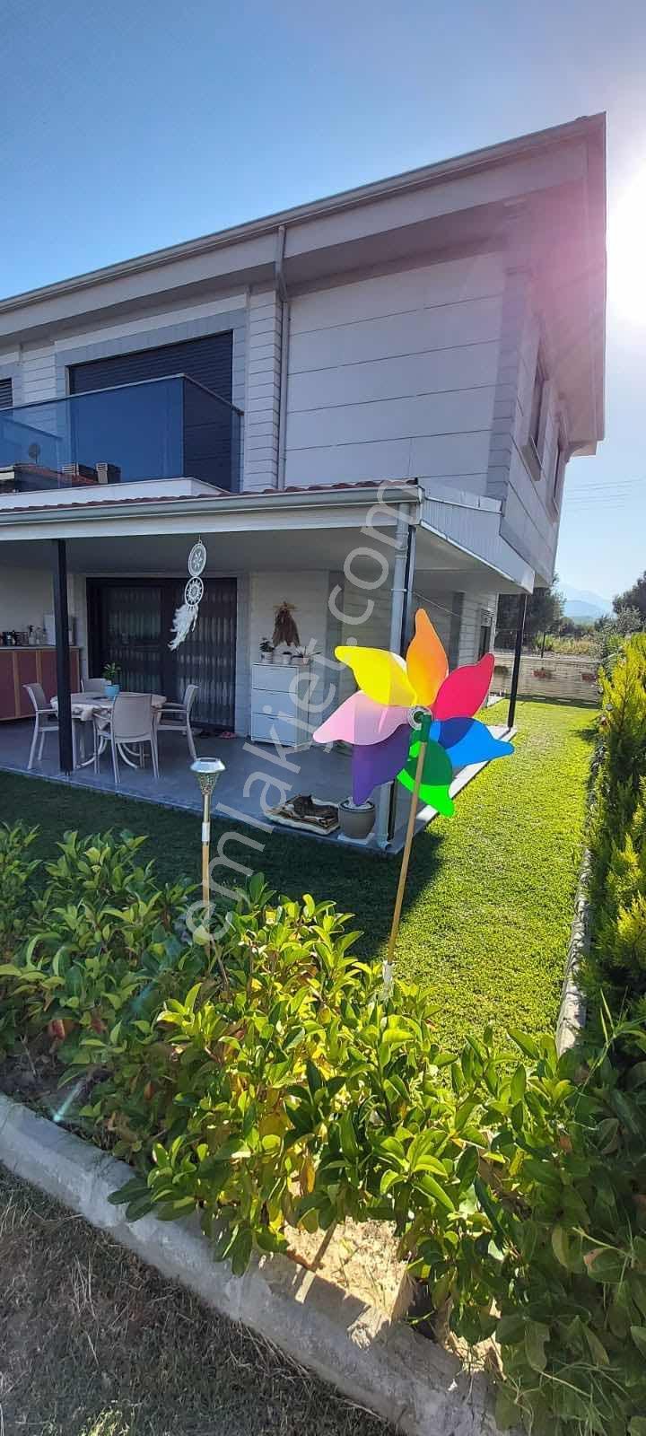 Kuşadası Güzelçamlı'da Doğa Manzaralı Satılık Havuzlu Vılla — fotoğraf 28