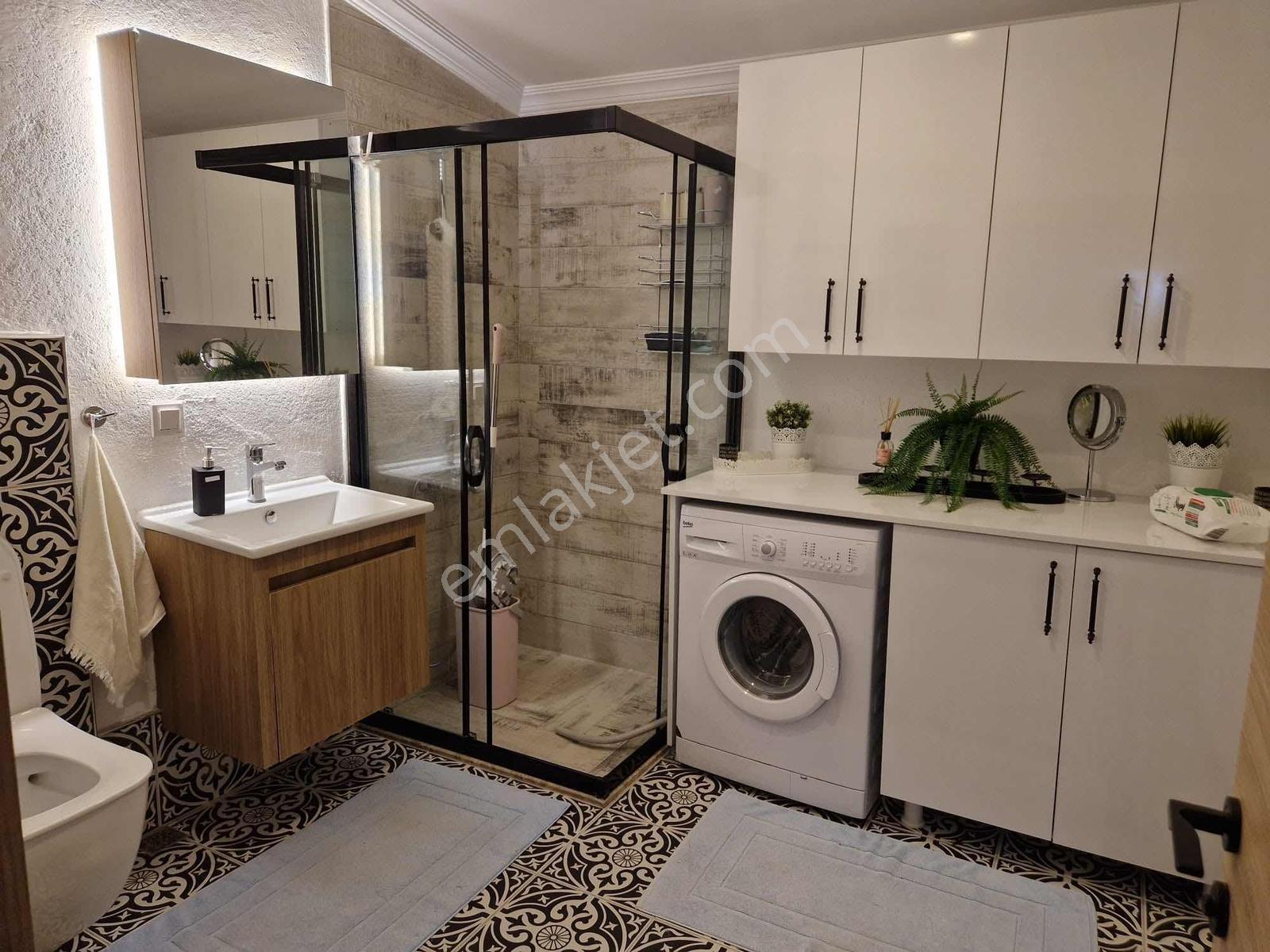 Kapalı Otoparklı Doğa Manzaralı Satılık Çatı Dubleks 4 + 1 Odalı — fotoğraf 17