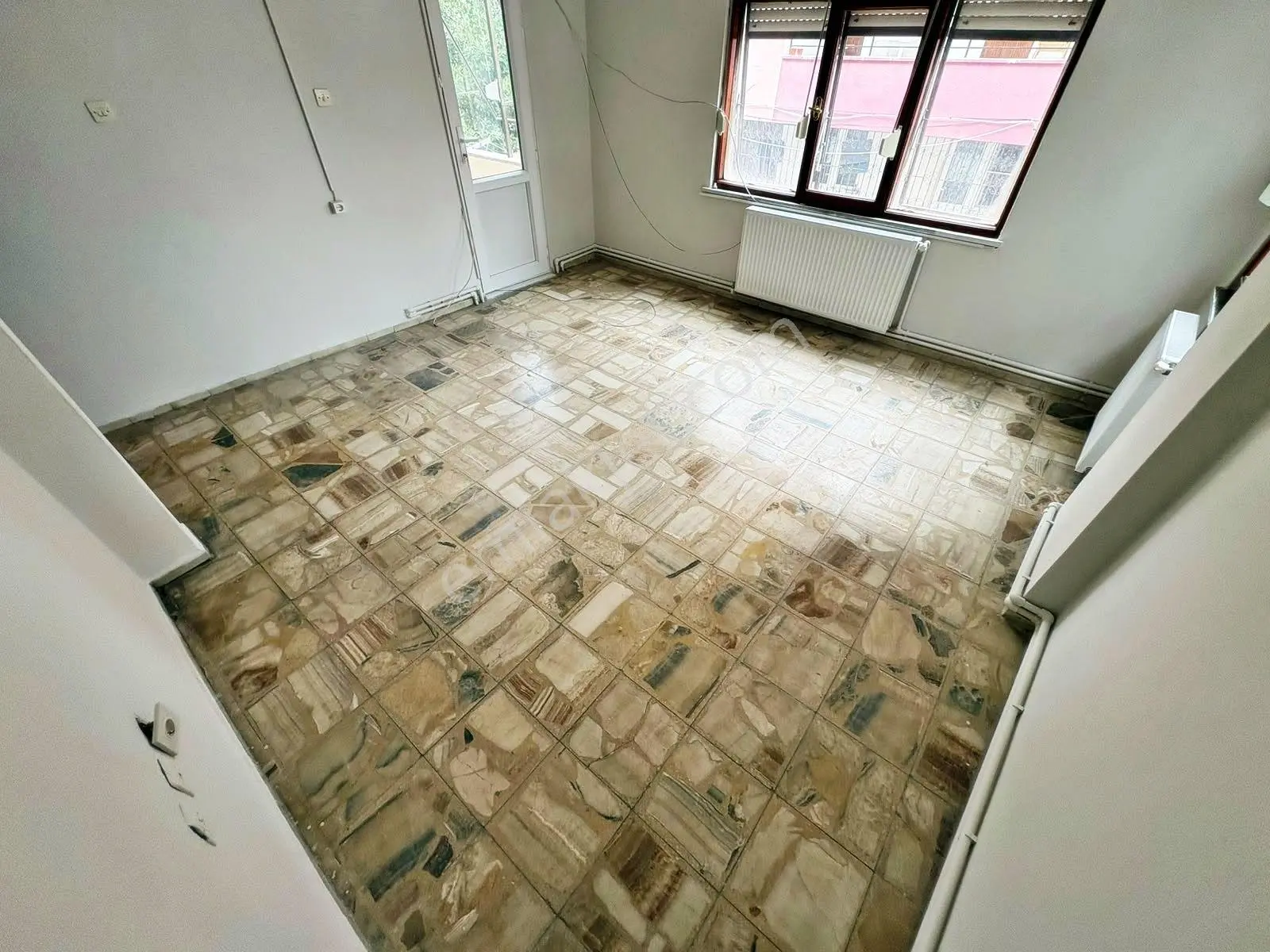 Aktif'ten Akçay'da Satılık Denize 100mt Arakat Ayrı Mutfaklı Masrafsız 2+1 Daire — fotoğraf 20