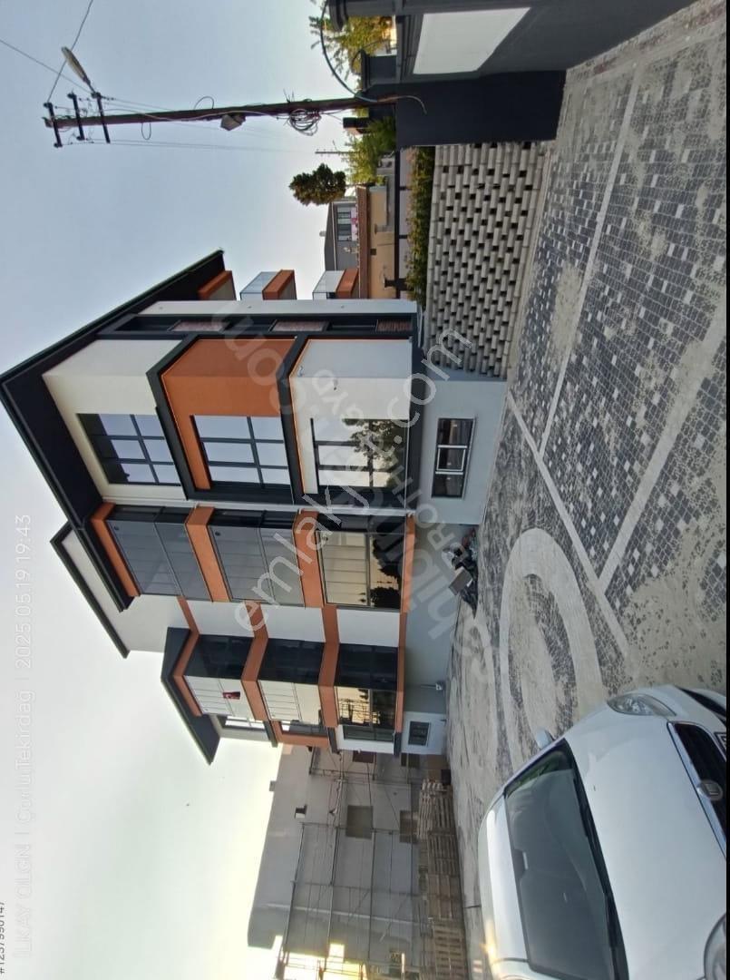 Brothers Önerler115M2 2+1 İskanlı Müstakil Bahçeli Satılık Daire