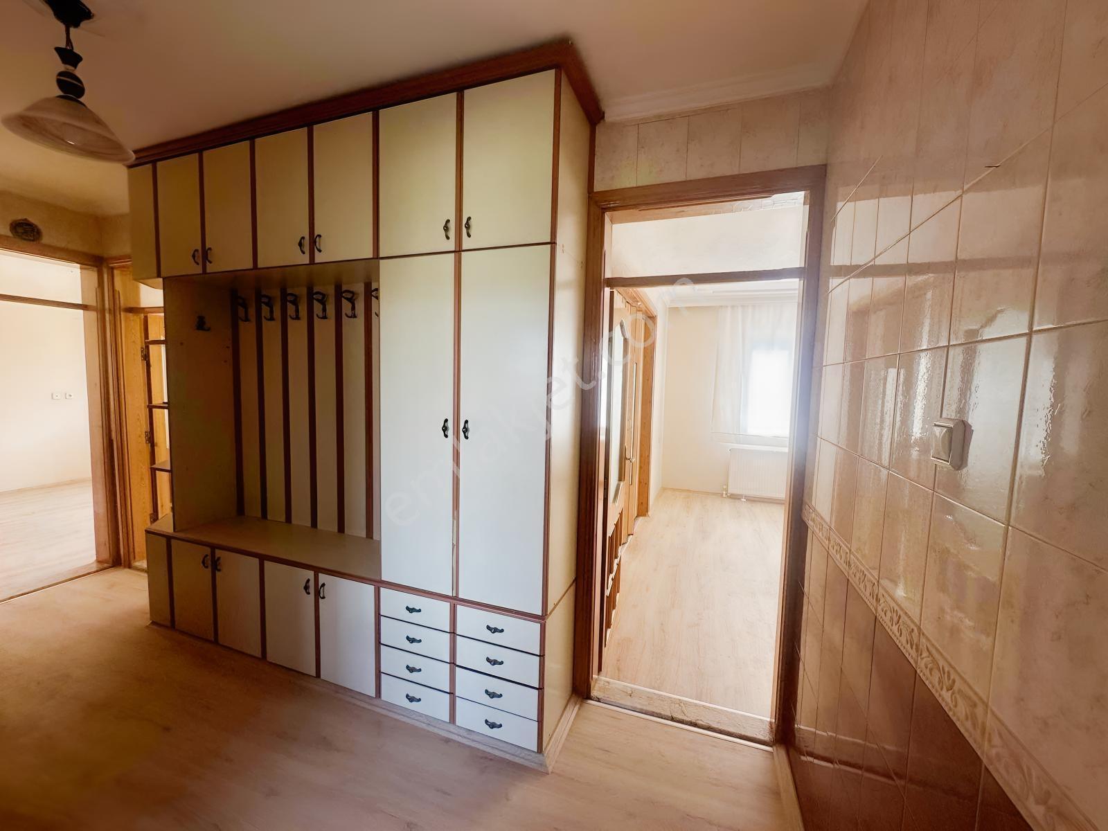 Hesaplı Geniş Daire — fotoğraf 13
