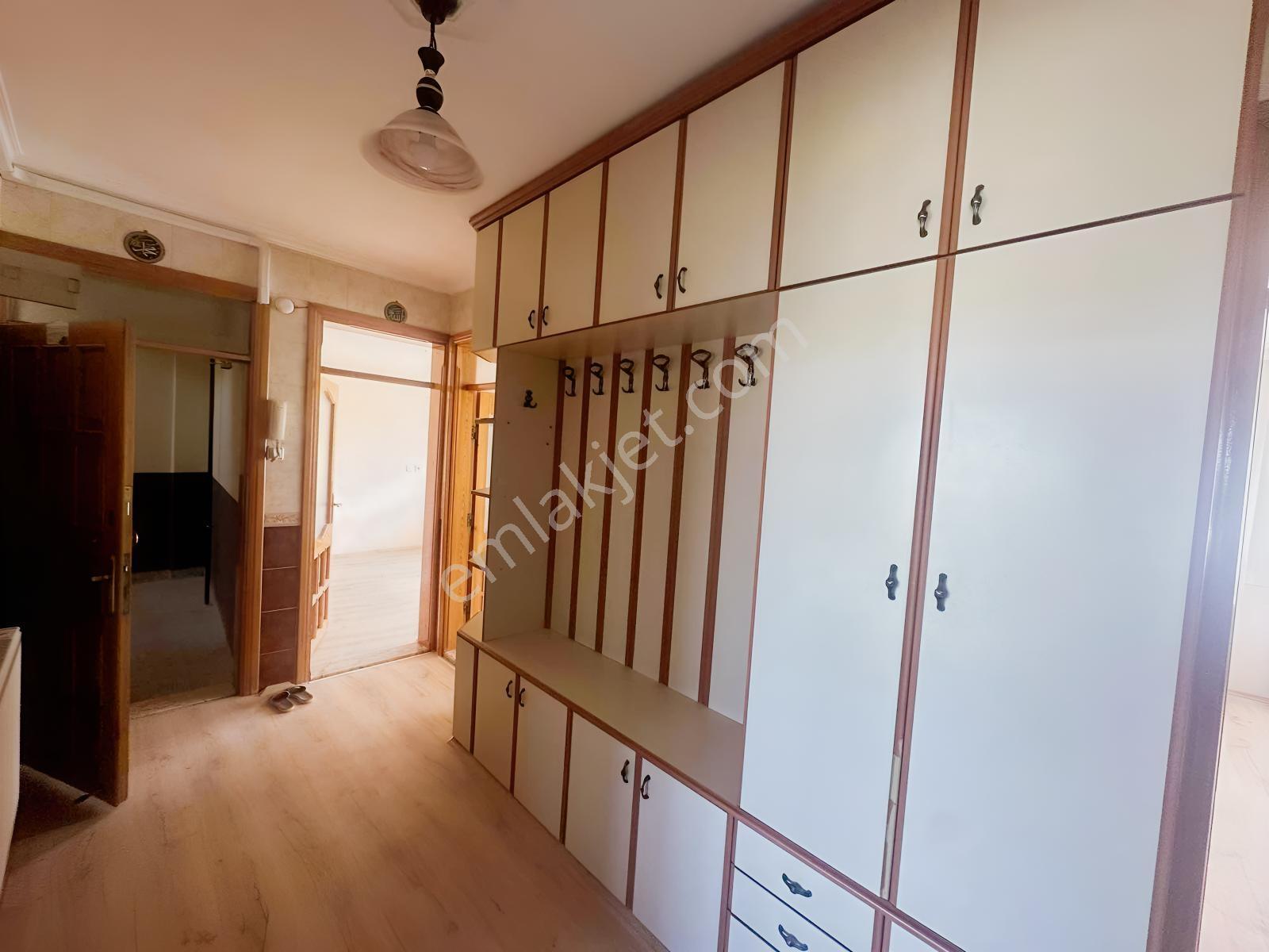 Hesaplı Geniş Daire — fotoğraf 17