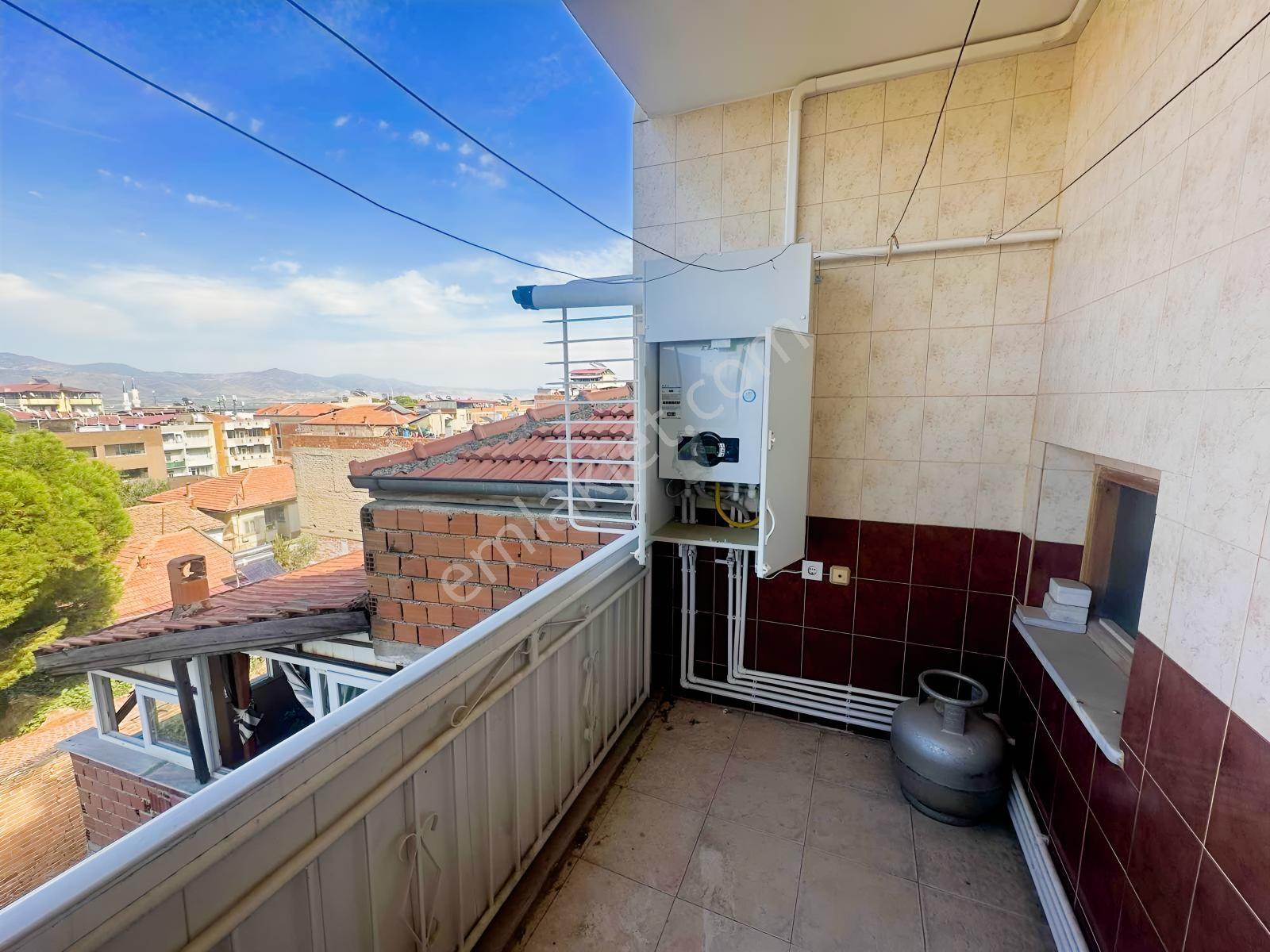 Hesaplı Geniş Daire — fotoğraf 18
