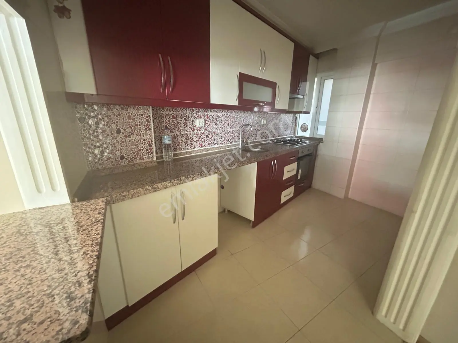 Bursa Emirsultan Cad.üzeri 2+1 95m2 1.(arakat)kombili Bakımlı — fotoğraf 5