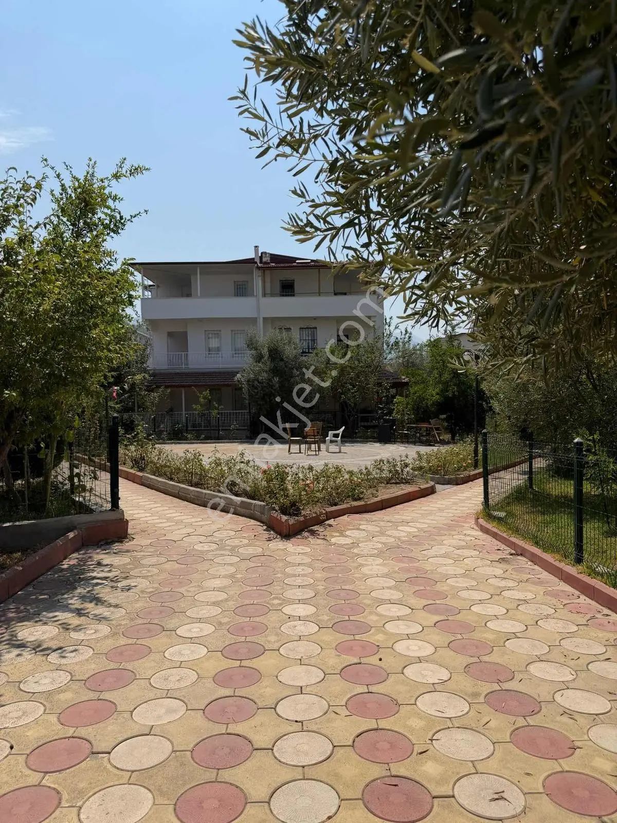 Hsn Emlak'Tan Güzelçamlıda Satılık Villa