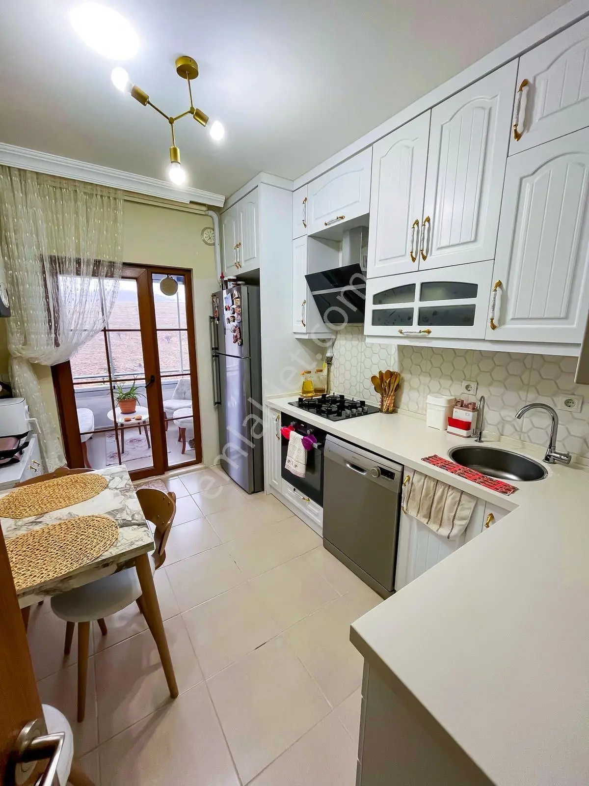 Suçıkan Toki’lerde Satılık Full Yapılı 3+1 Daire — fotoğraf 17