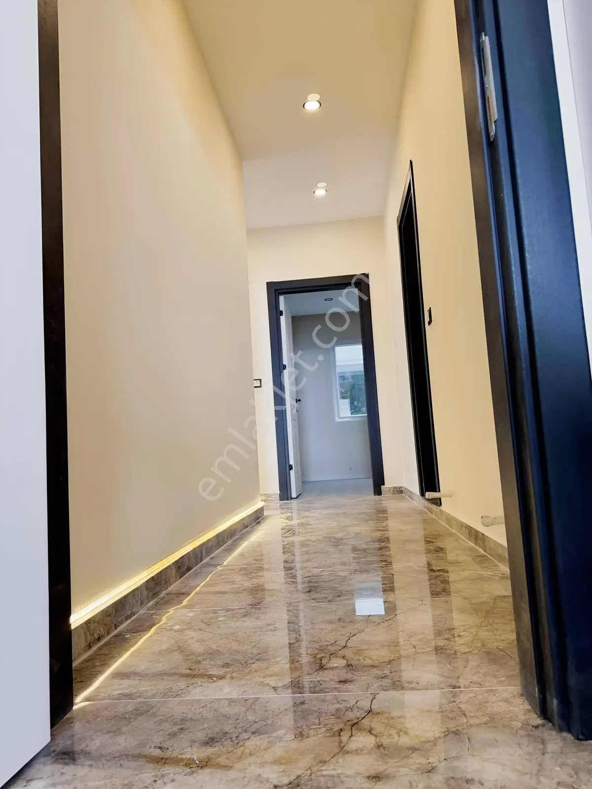 Hsn Emlk'tan Güzelçamlı'da Satılık Sıfır Daire — fotoğraf 5