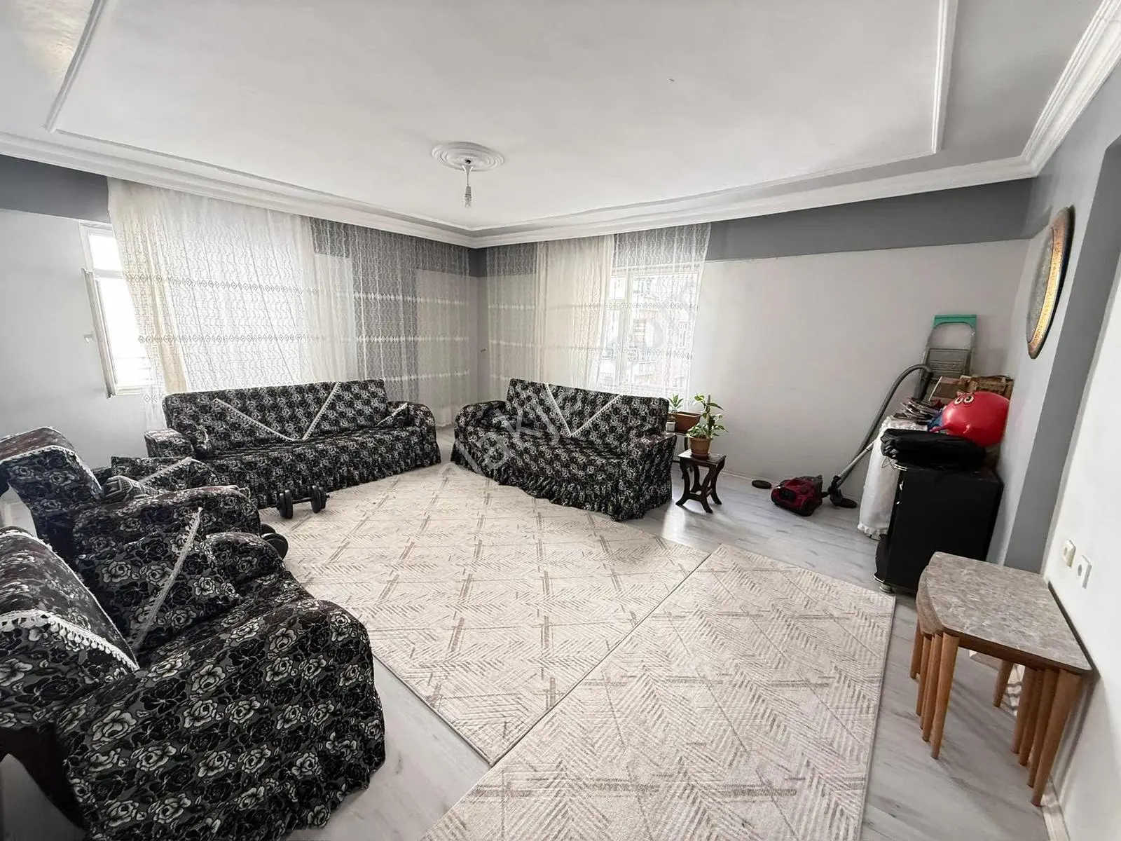Tesislerde Acil Satılık 3+1 Daire — fotoğraf 7