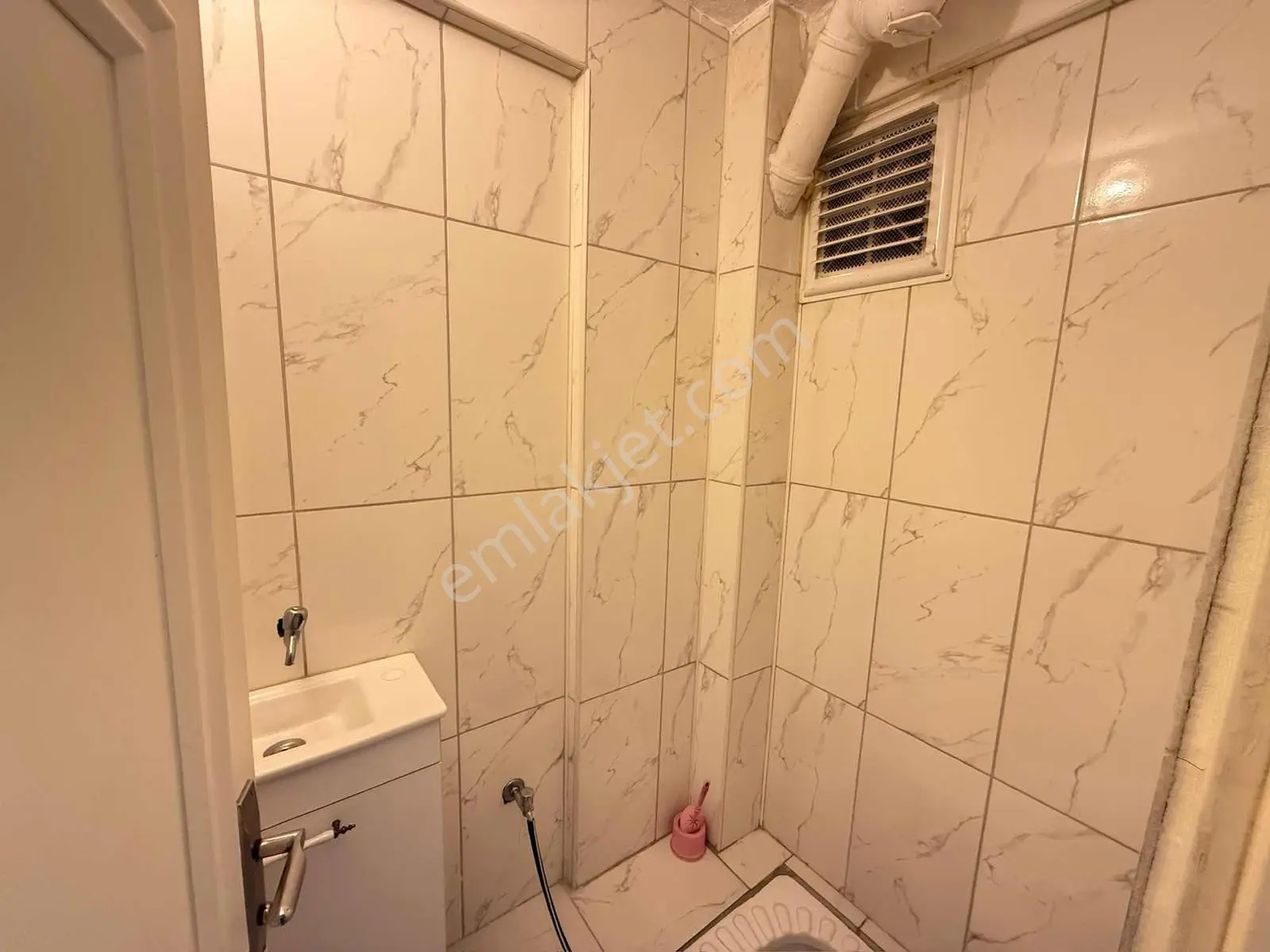Tesislerde Acil Satılık 3+1 Daire — fotoğraf 20