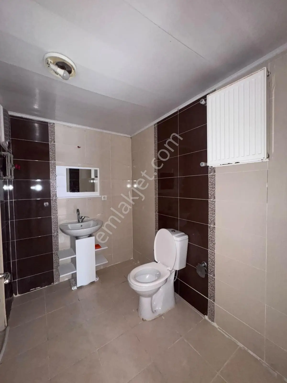 Hanedan Gyo'dan Yeditepe'de Satılık 3+1 Geniş Bakımlı Daire — fotoğraf 2