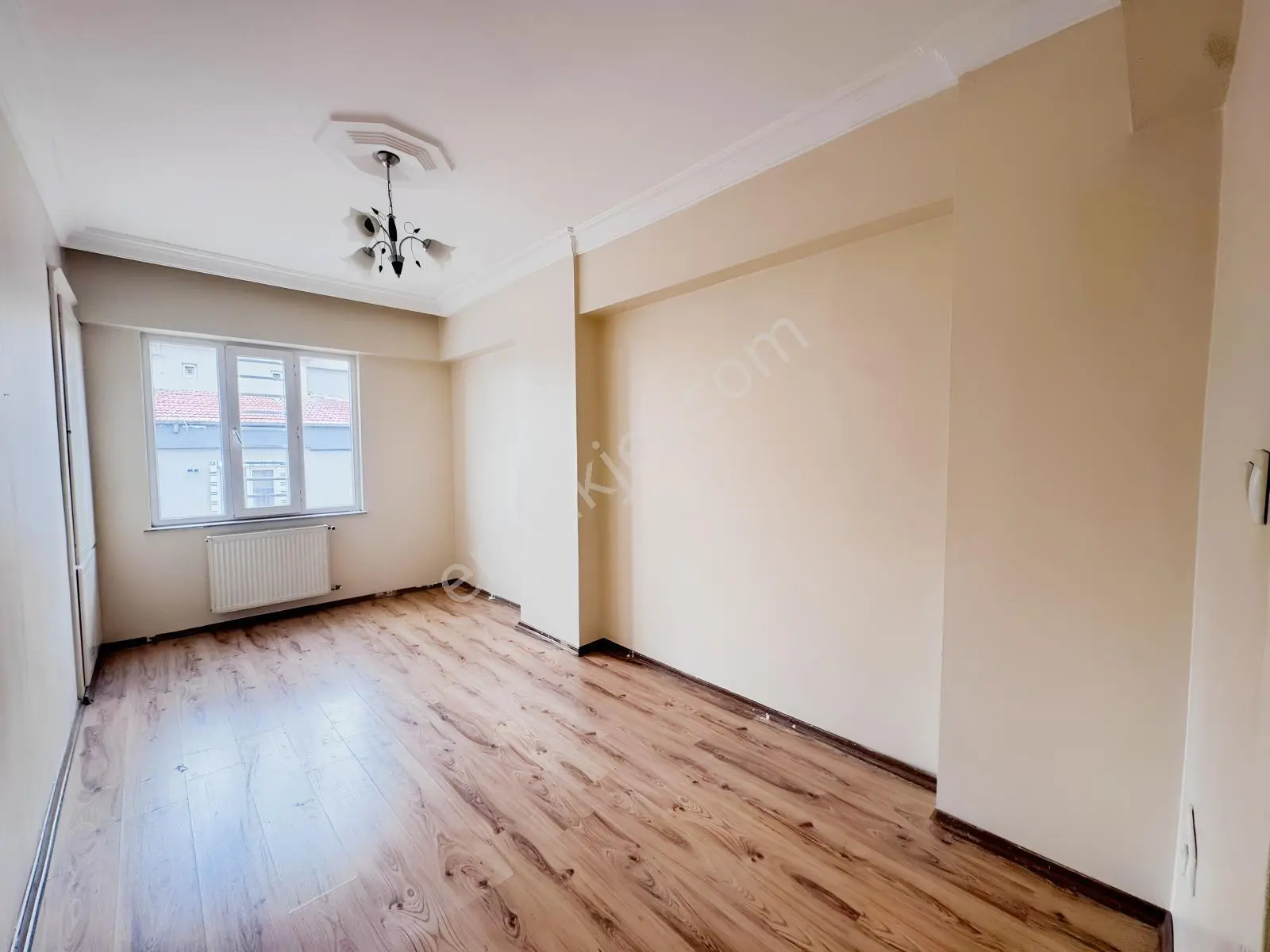 Hanedan Gyo'dan Yeditepe'de Satılık 3+1 Geniş Bakımlı Daire — fotoğraf 4