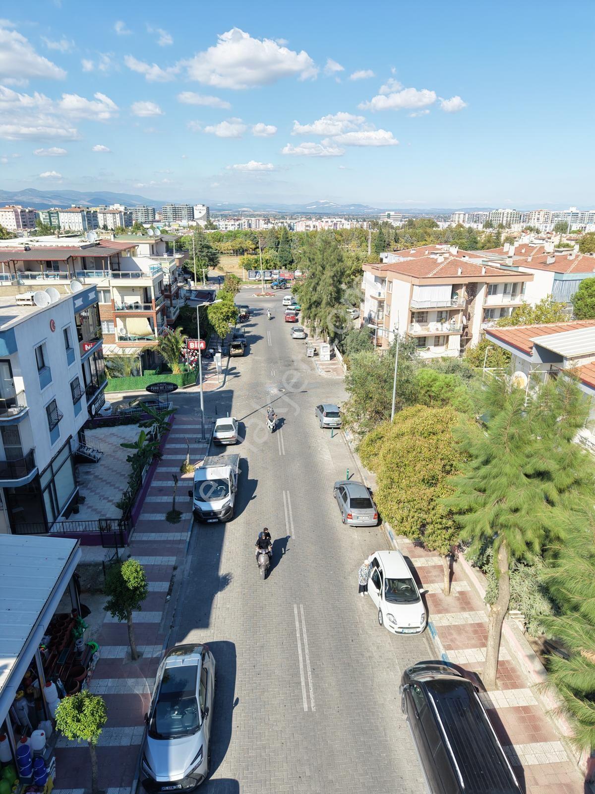 75 Yıl Mahallesi 2+1 90 M2 3 Katlının 3 Katı Özelikli Petek Kombili Balkonlu — fotoğraf 14