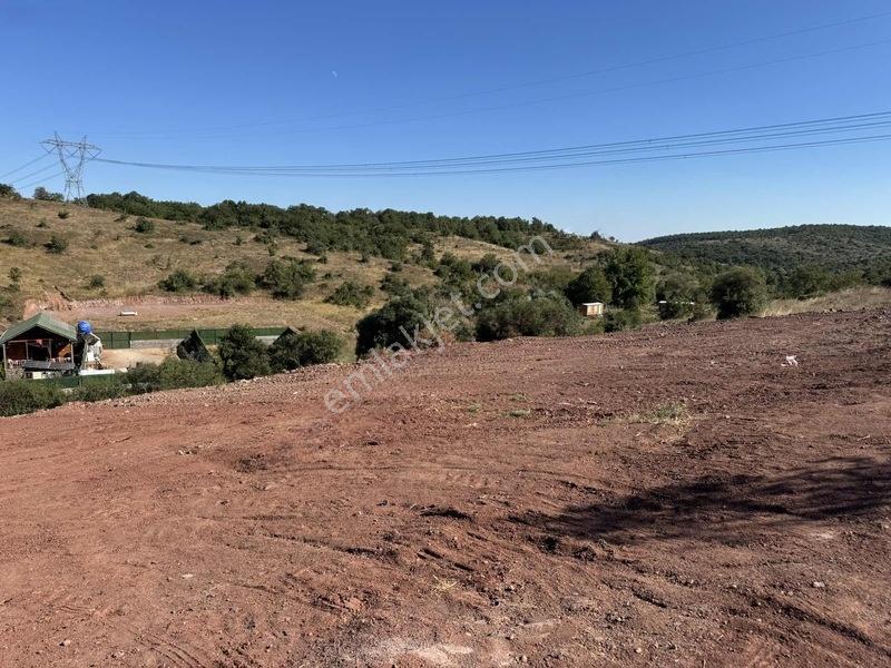 Gebze Mollafenari Köyü Yollu 215 M2 Tarla