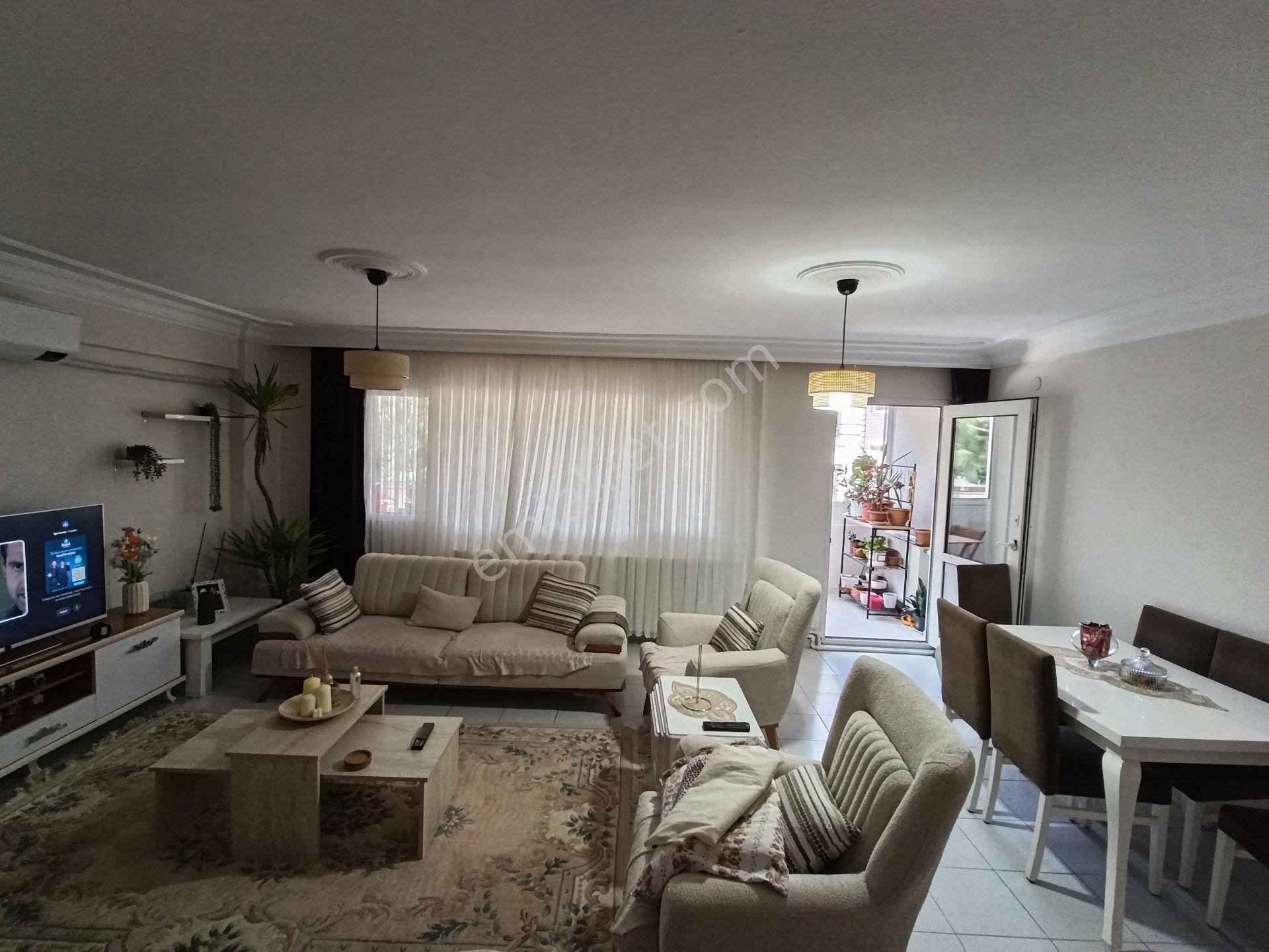 Gaziemir Önder Cd. Teraslı 3+1 Fırsat Daire — fotoğraf 14